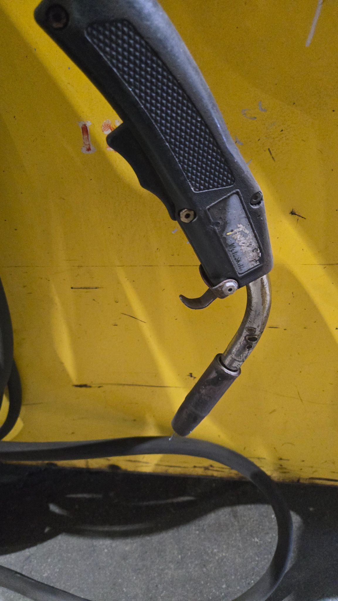 ESAB V452 CV MIG Welder With MIG-4HD Wire Feeder 450A 3PH USED 5