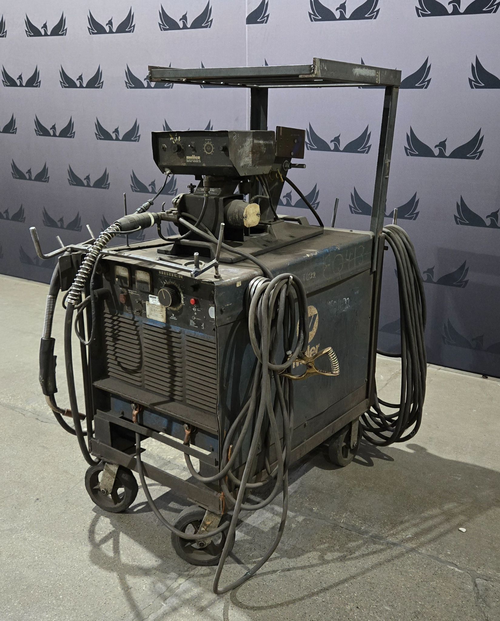 Miller Deltaweld 450 Welder with Millermatic S-52E Wire Feeder USED 1