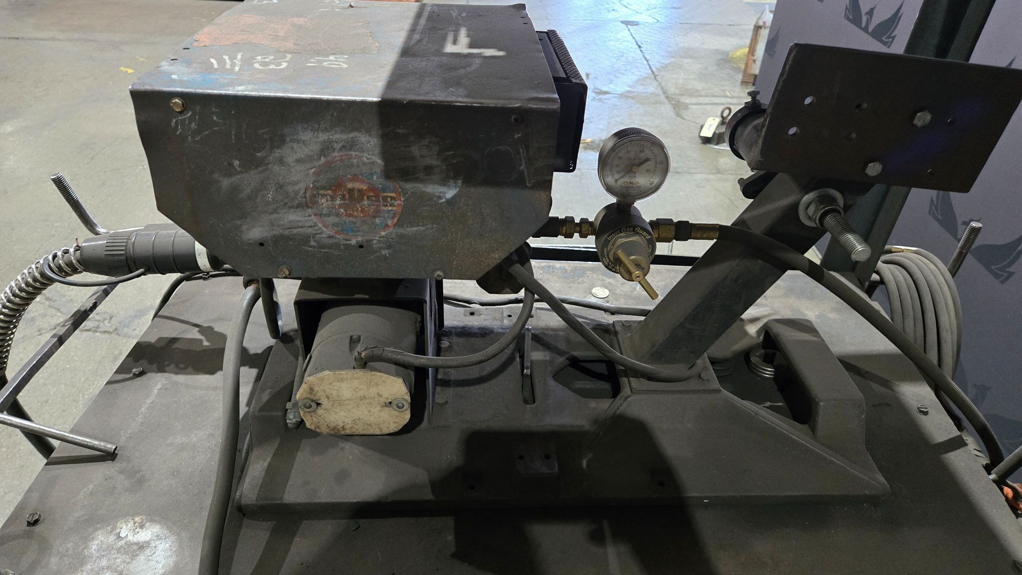 Miller Deltaweld 450 Welder with Millermatic S-52E Wire Feeder USED 9