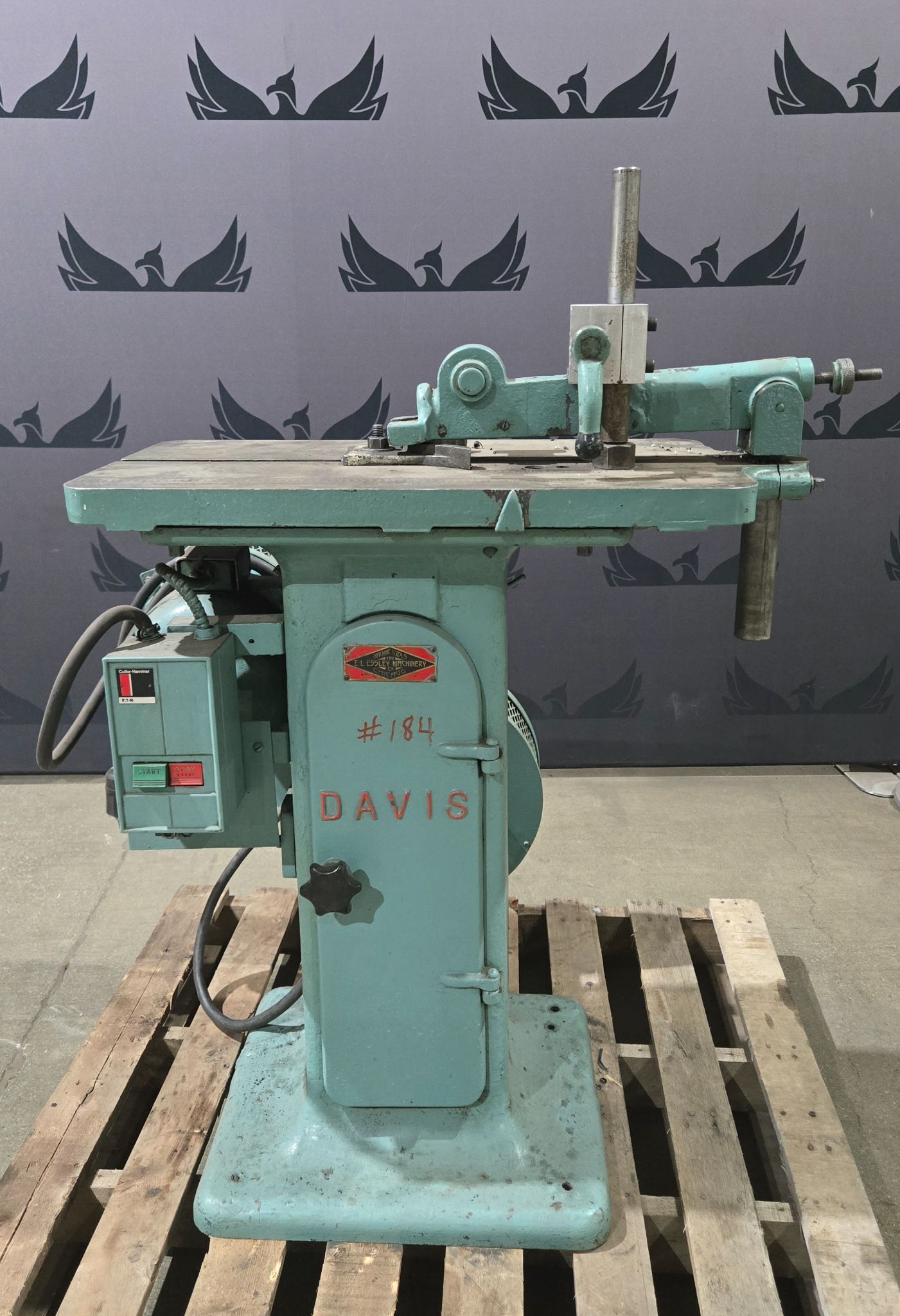 Davis Keyseater Vertical Slotting Machine 220/440V 3PH USED 0
