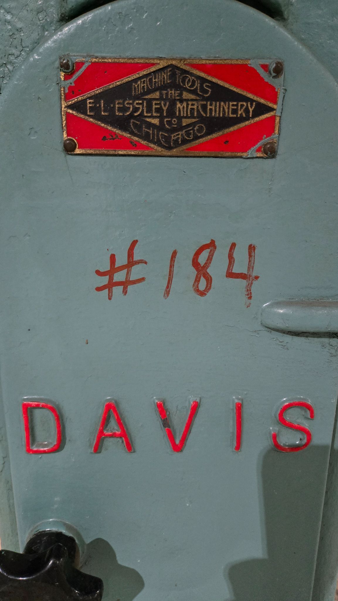 Davis Keyseater Vertical Slotting Machine 220/440V 3PH USED 9