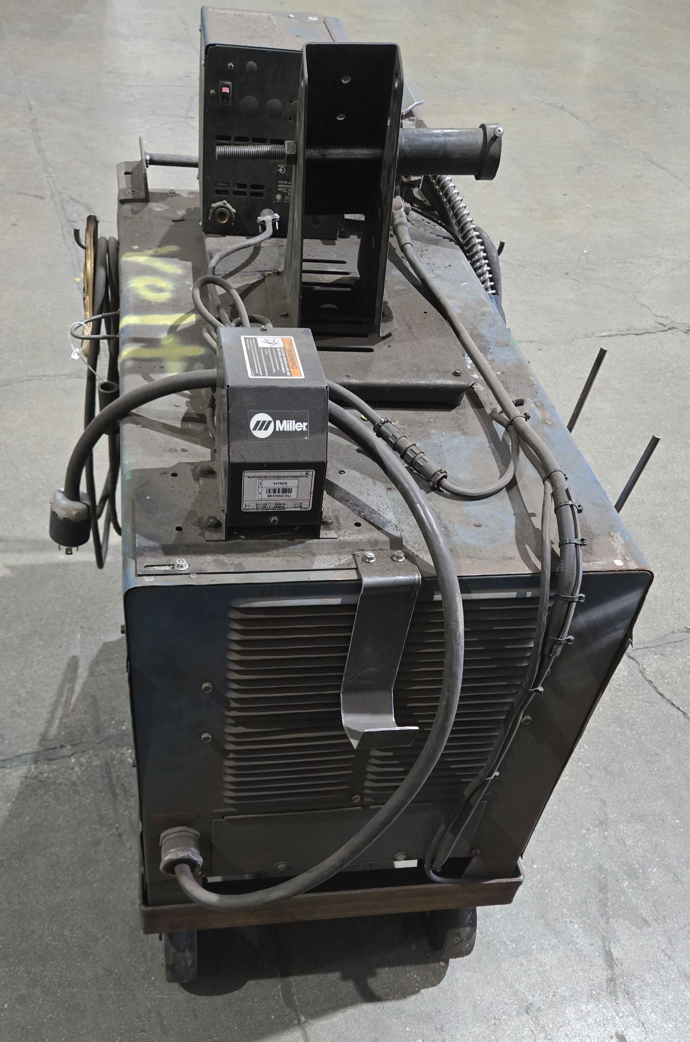 Miller Pulstar 450 CV Pulsed DC Welder with S-60 Wire Feeder USED 3
