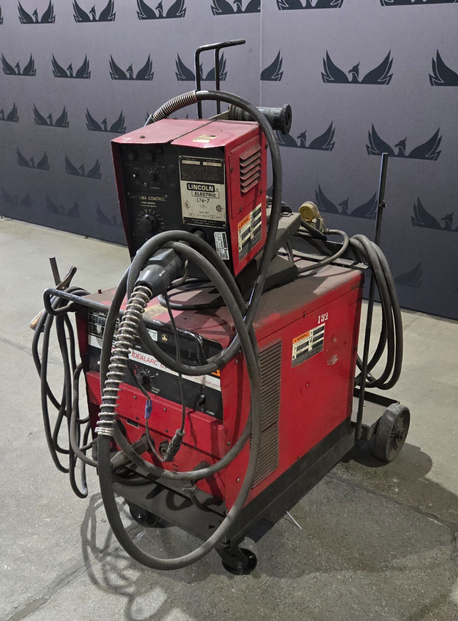 Lincoln Electric Idealarc CV-300 Welder with LN-7 Wire Feeder USED 1