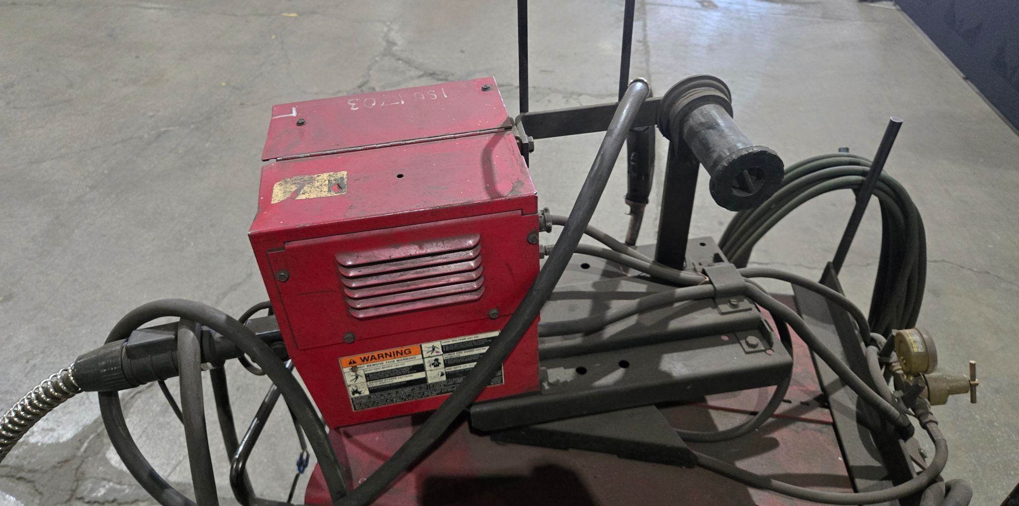 Lincoln Electric Idealarc CV-300 Welder with LN-7 Wire Feeder USED 10