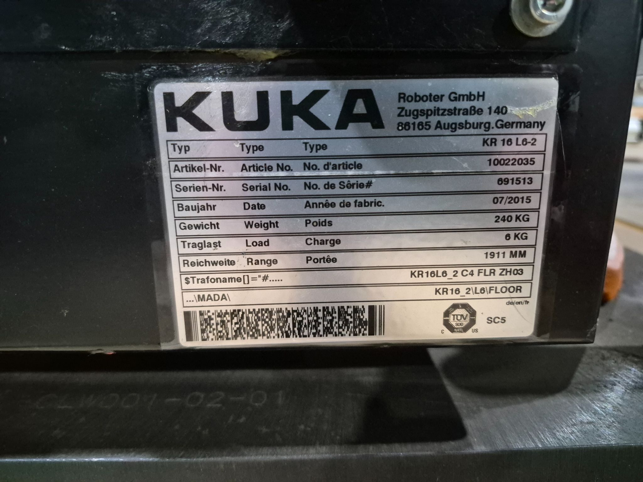 KUKA KR 16 L6-2 Robot Complete w/ KR C4 NA Controls NEW (Missing Pendant) 12