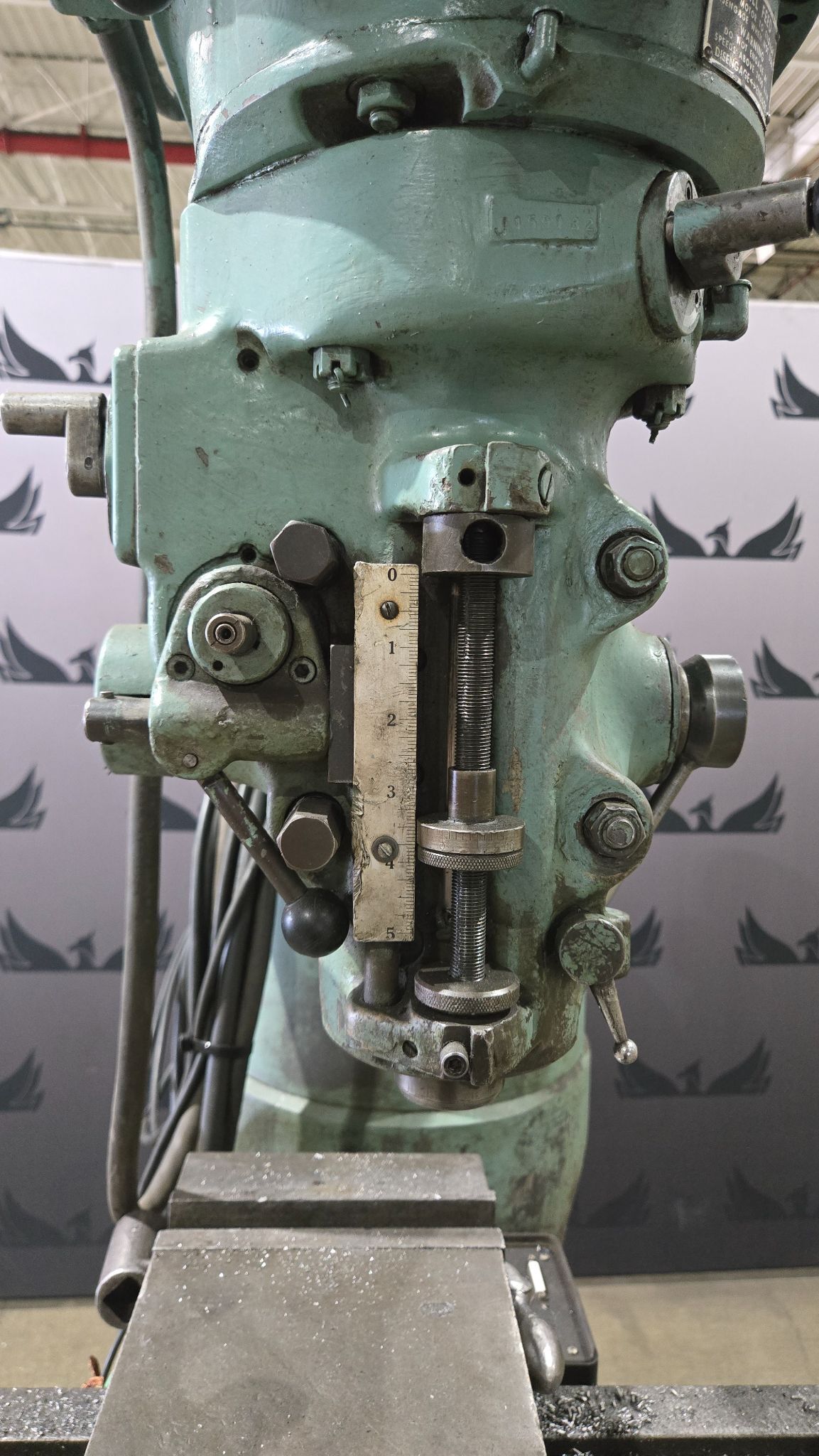 Bridgeport 153998 Vertical Milling Machine USED 7