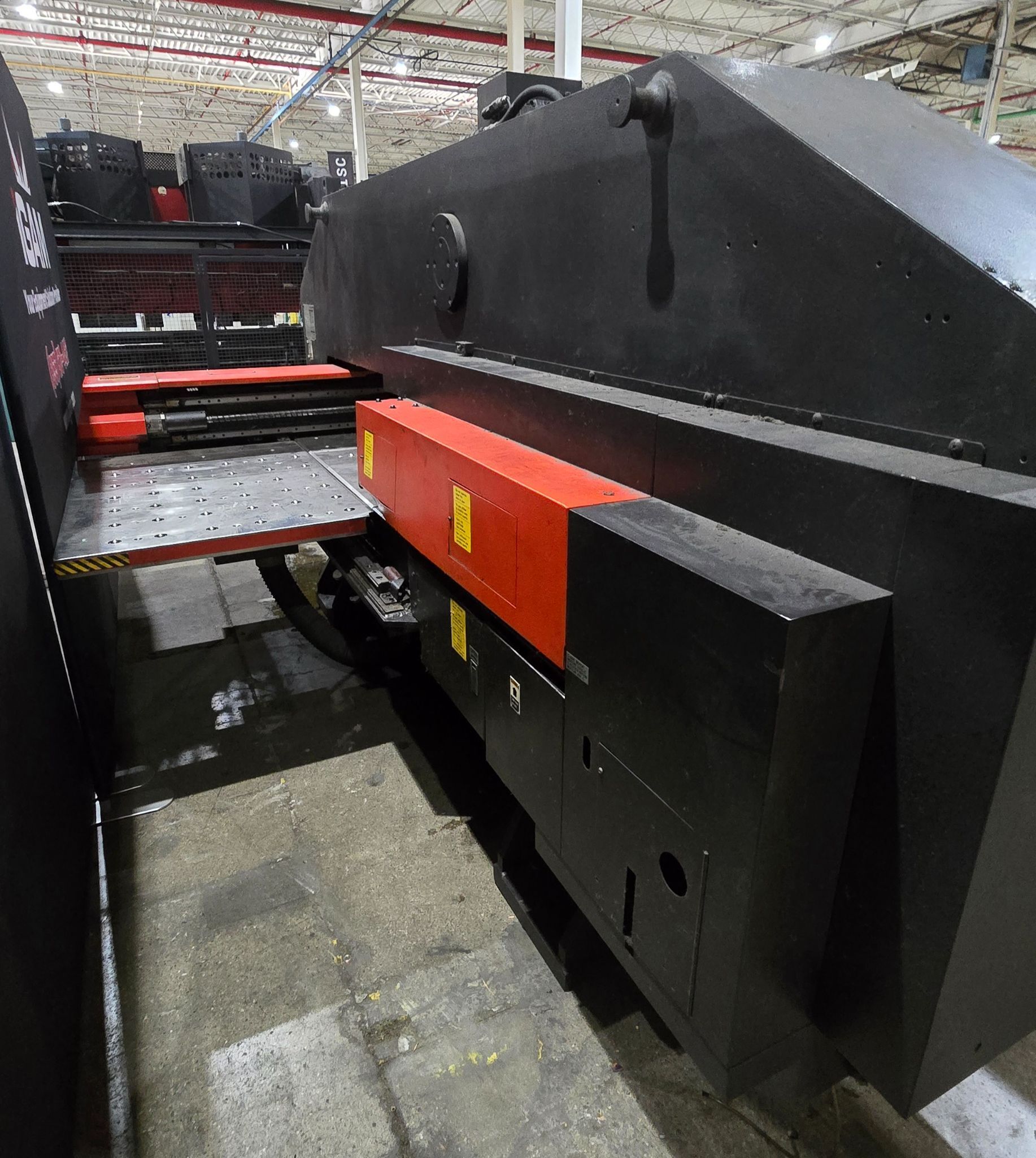 Amada VIPROS 345 CNC Turret Punch Press with AMADAN-OP-C & Yuken Hydraulic Unit USED 7