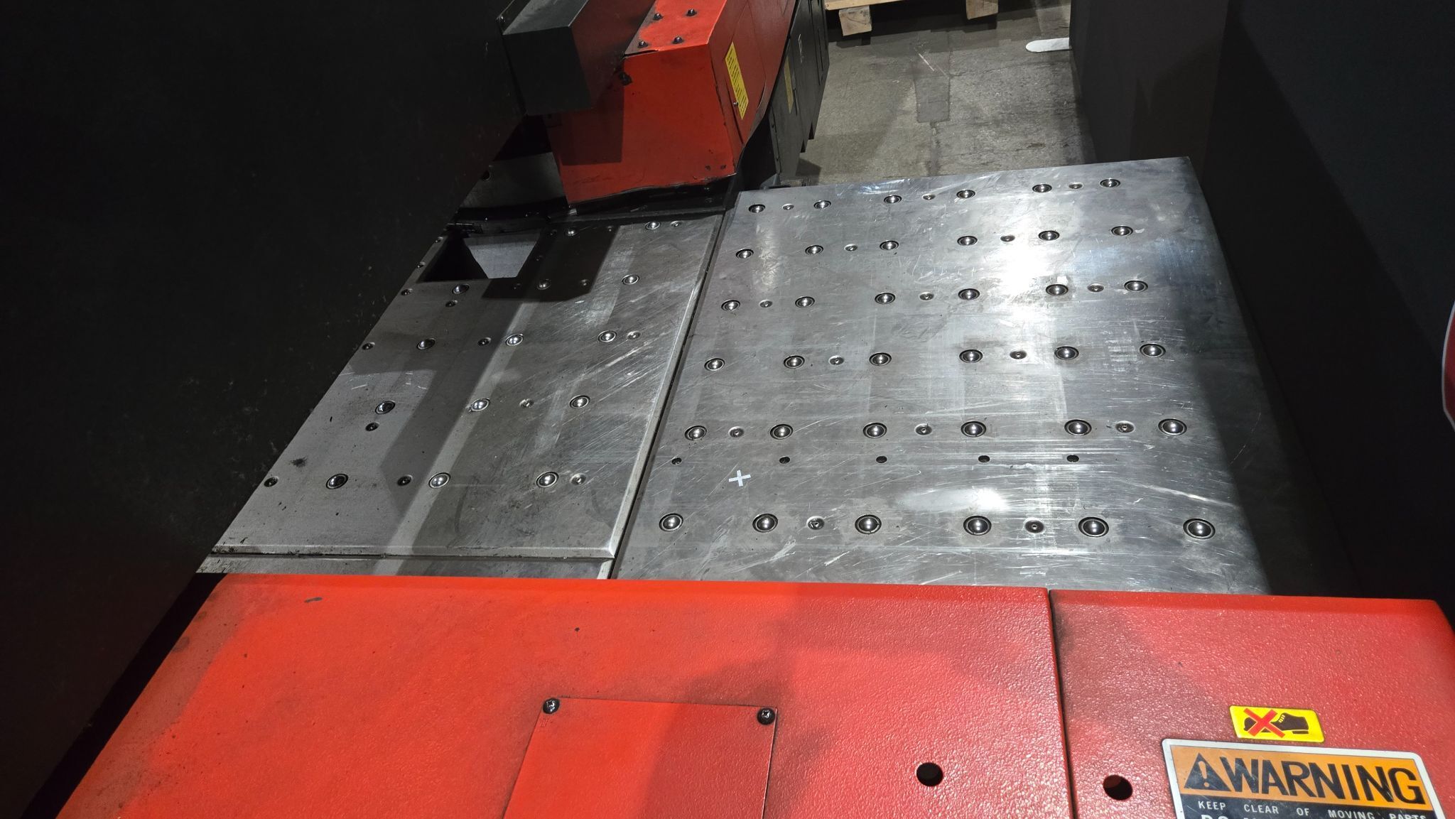 Amada VIPROS 345 CNC Turret Punch Press with AMADAN-OP-C & Yuken Hydraulic Unit USED 3