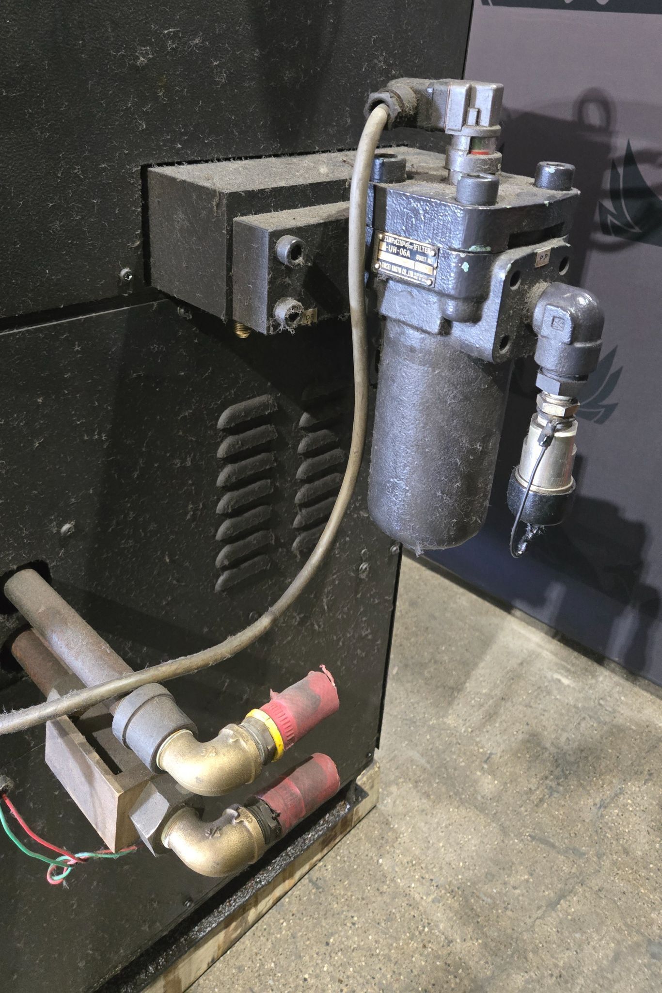 Amada VIPROS 345 CNC Turret Punch Press with AMADAN-OP-C & Yuken Hydraulic Unit USED 30