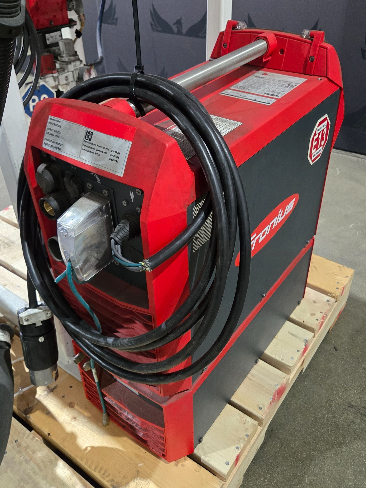 Fanuc Arc Mate 120iD Complete with R-30iB Plus Controller and TPS 400i USED 14