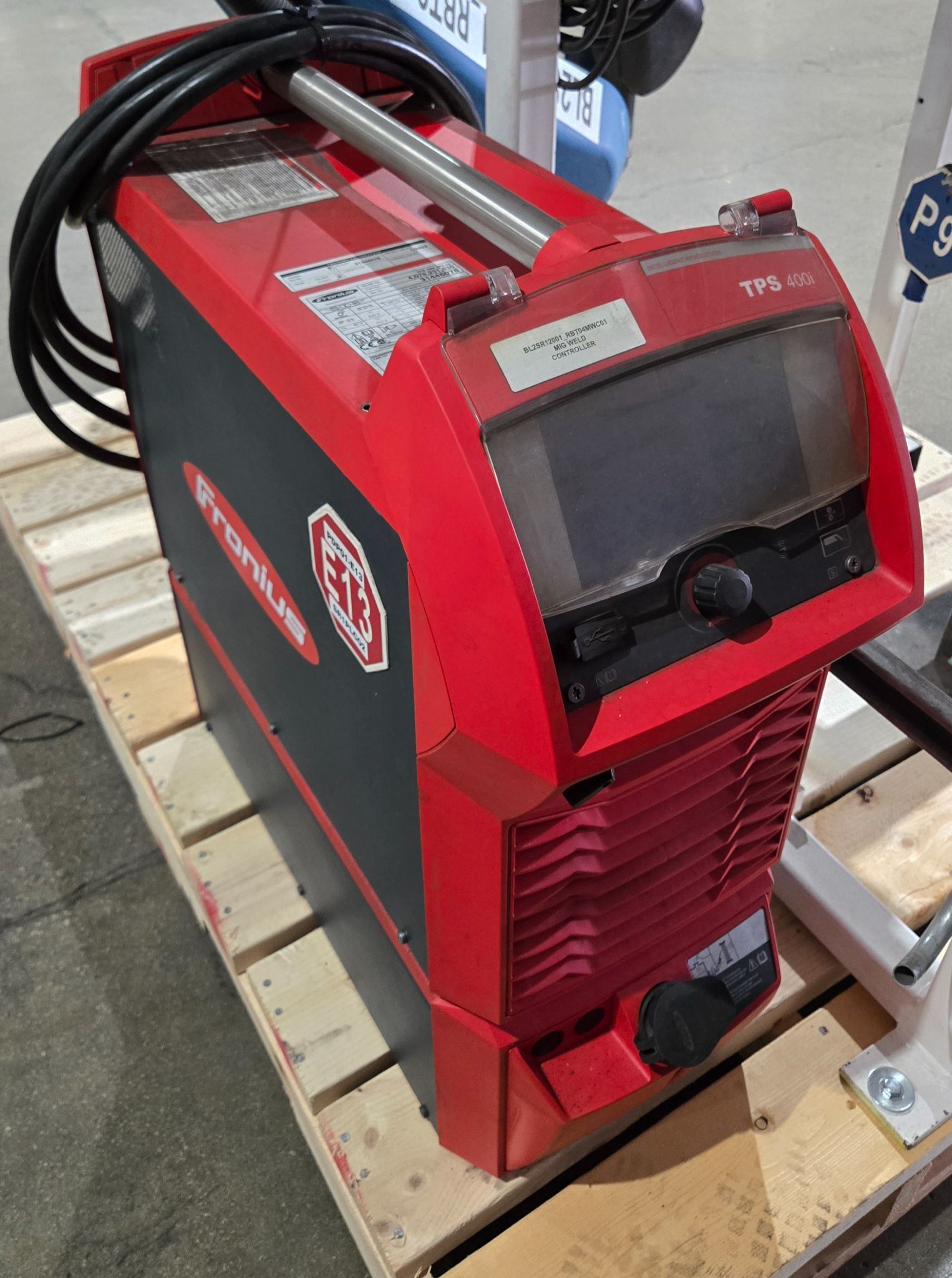 Fanuc Arc Mate 120iD Complete with R-30iB Plus Controller and TPS 400i USED 15