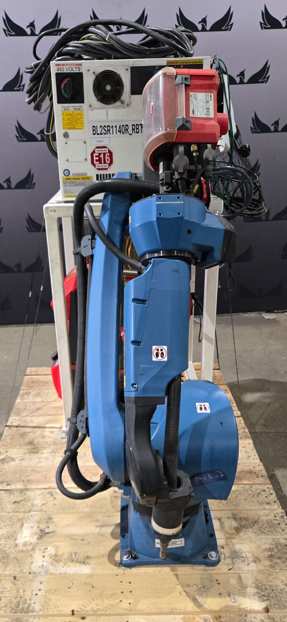 Fanuc Arc Mate 120iD Complete with R-30iB Plus Controller and TPS 400i Weld System USED 0