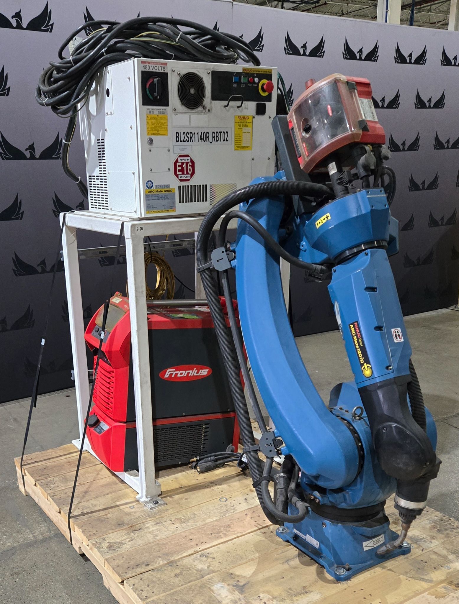 Fanuc Arc Mate 120iD Complete with R-30iB Plus Controller and TPS 400i Weld System USED 2