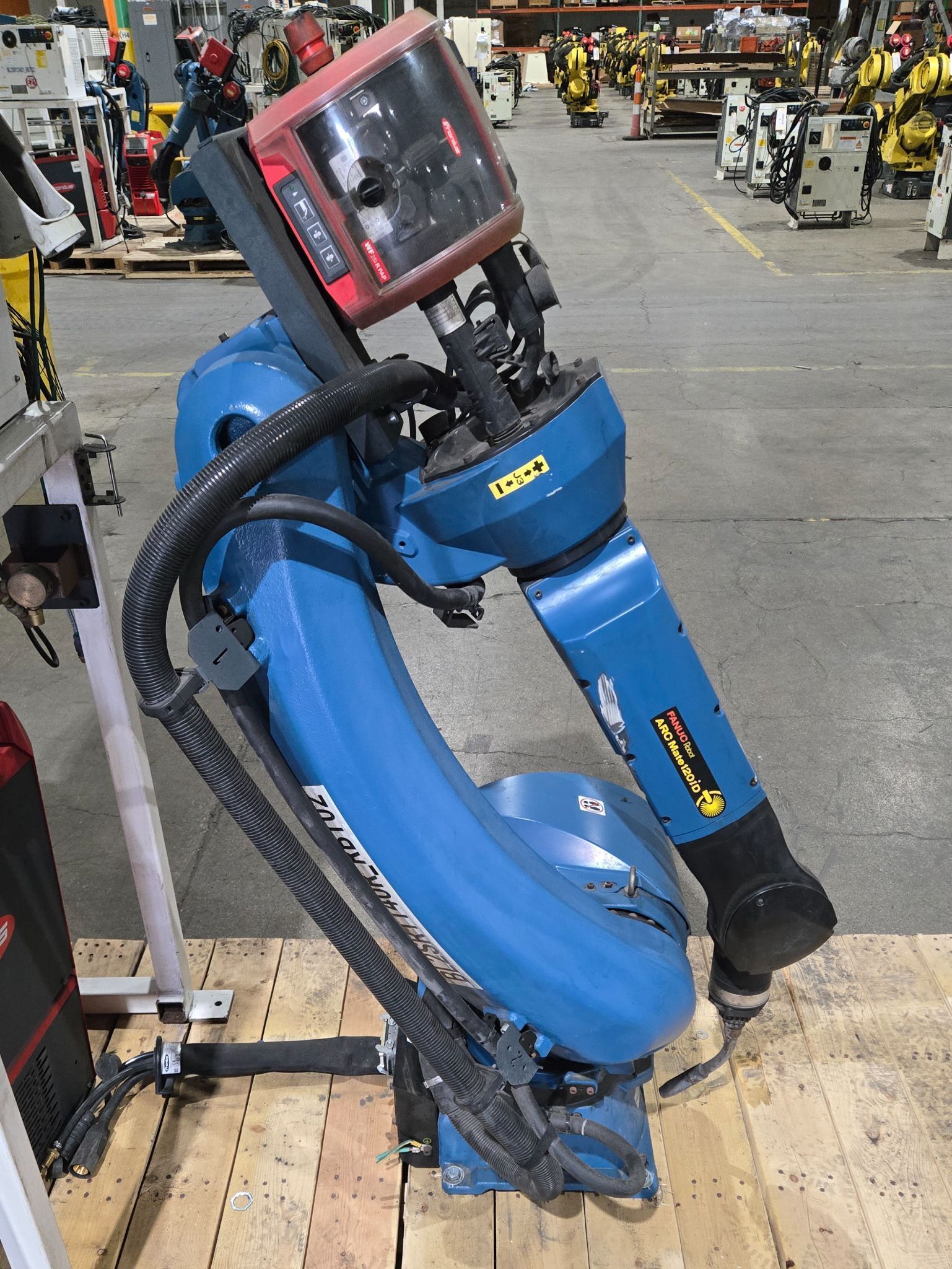 Fanuc Arc Mate 120iD Complete with R-30iB Plus Controller and TPS 400i Weld System USED 4