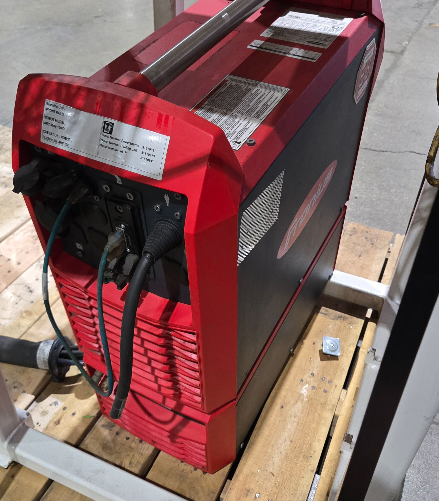 Fanuc Arc Mate 120iD Complete with R-30iB Plus Controller and TPS 400i Weld System USED 11