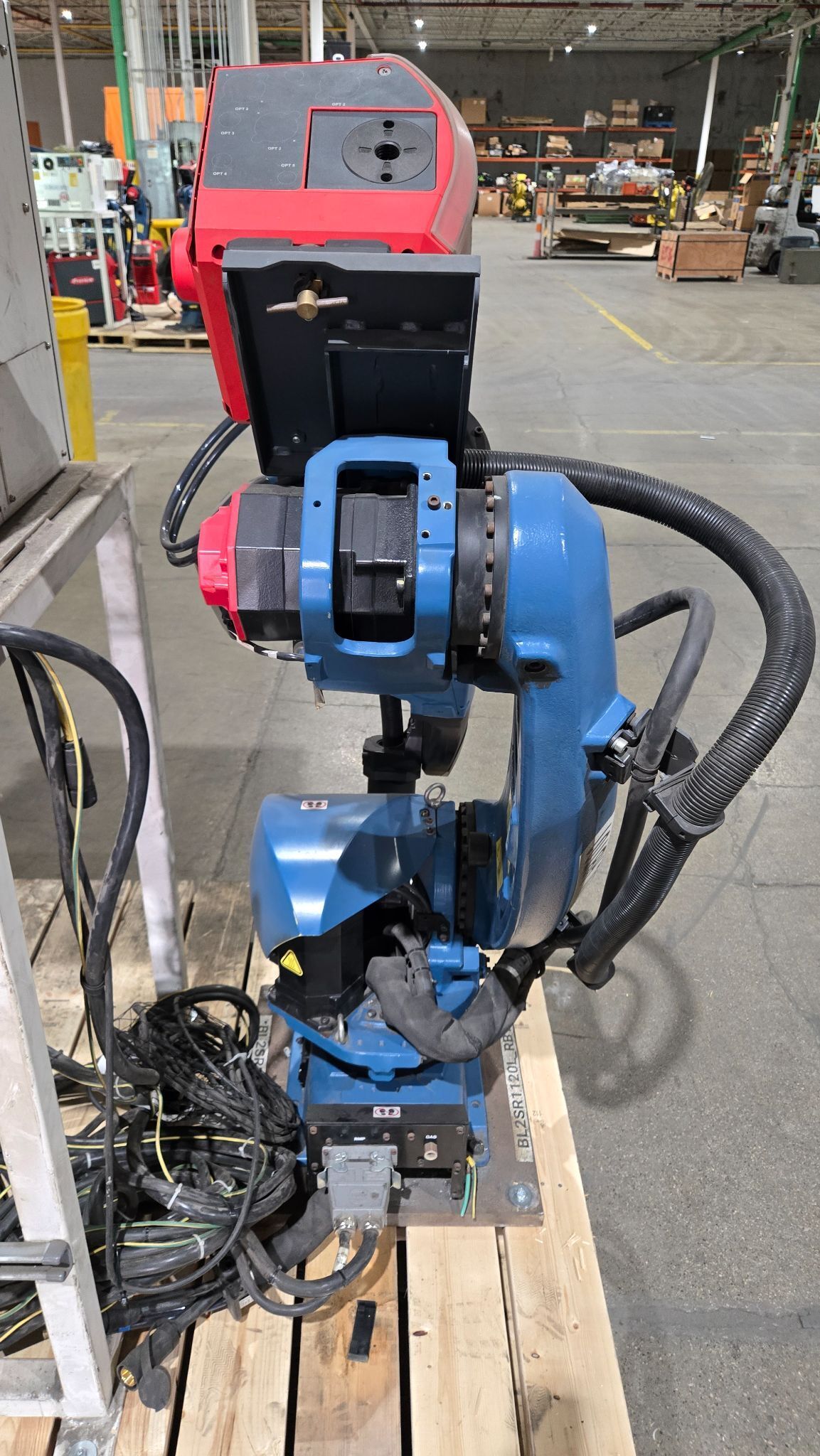 Fanuc ArcMate 120iD Complete Robot with R-30iB Plus Controller USED 5