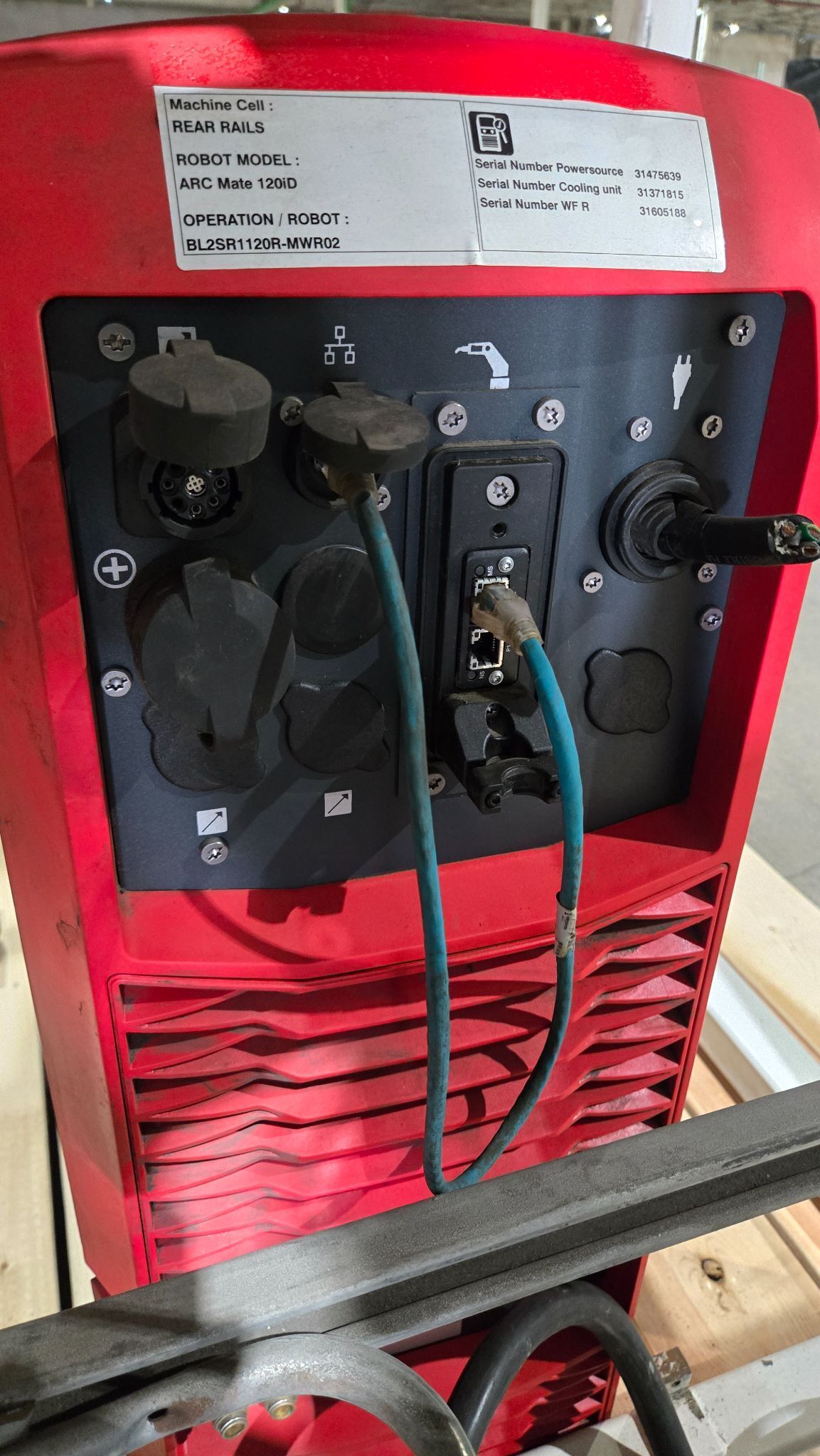 Fanuc Arc Mate 120iD Complete with R-30iB Plus Controller and TPS 400i Weld System USED 12
