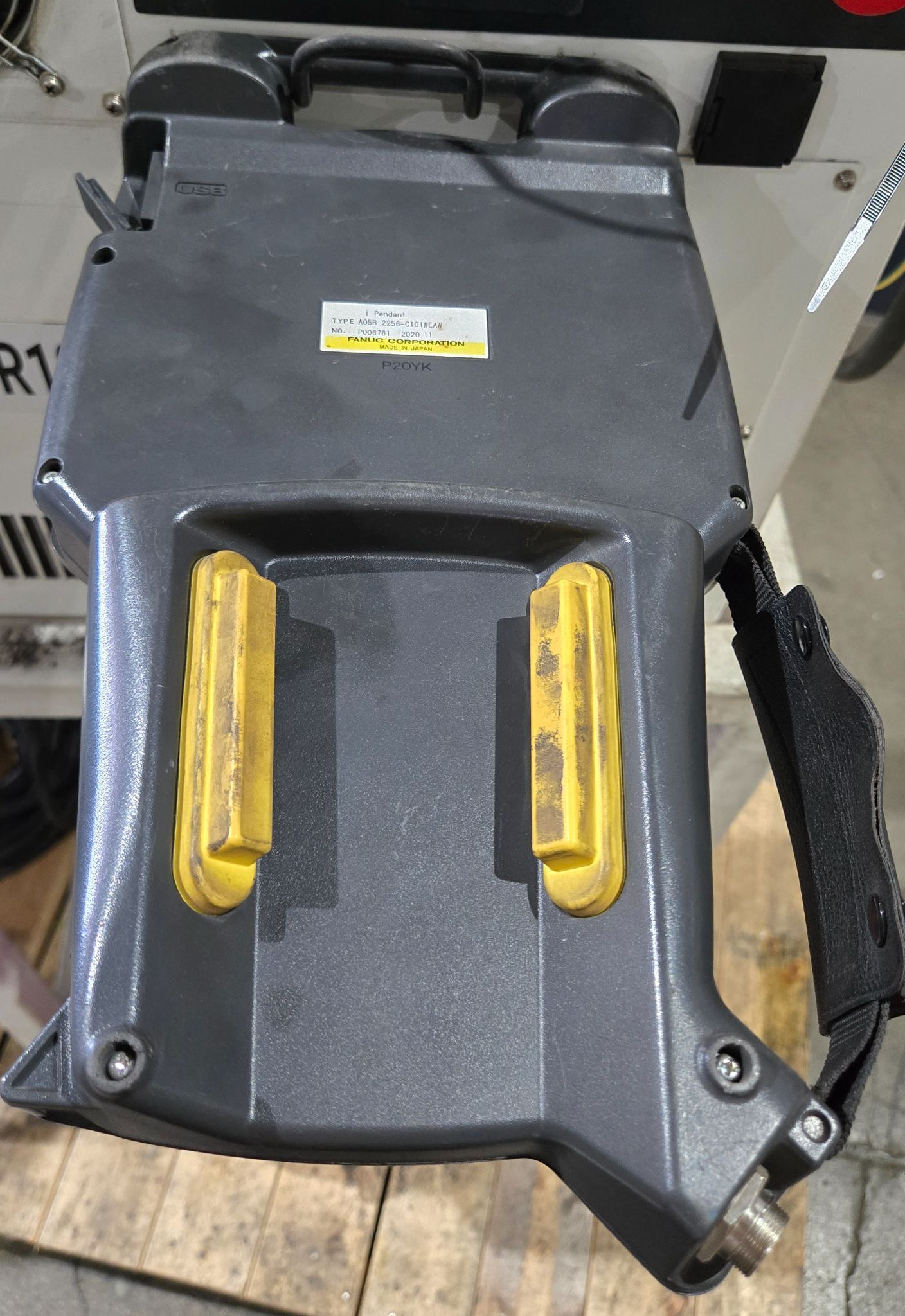 Fanuc Arc Mate 120iD Complete with R-30iB Plus Controller and TPS 400i Weld System USED 22