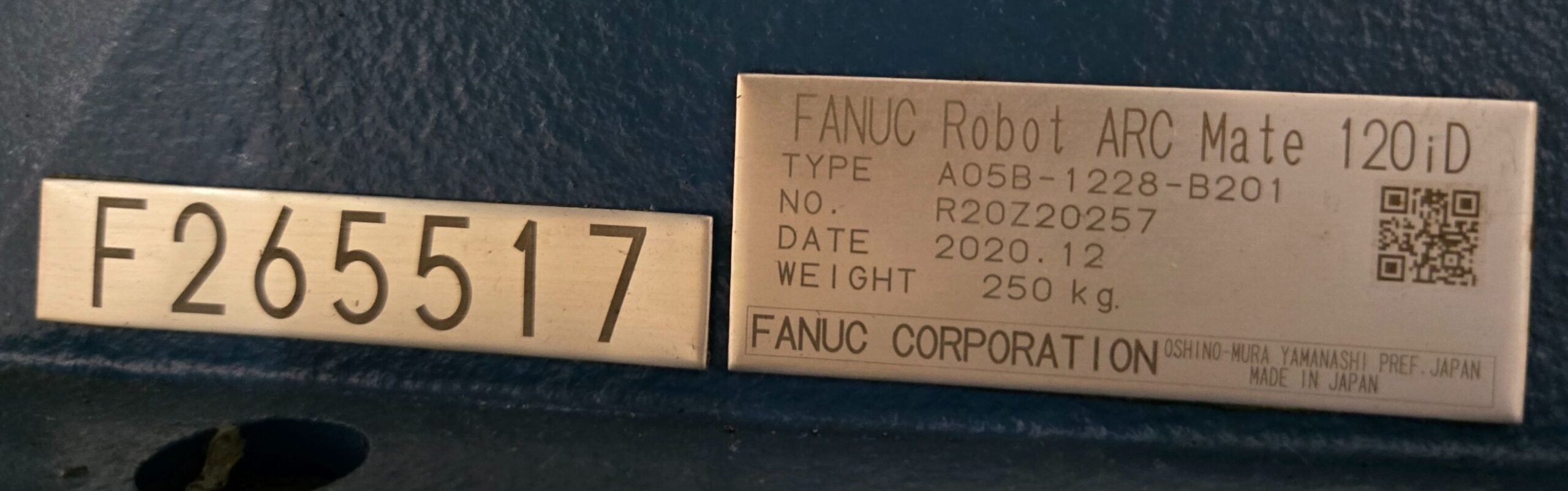 Fanuc Arc Mate 120iD Complete with R-30iB Plus Controller and TPS 400i Weld System USED 9
