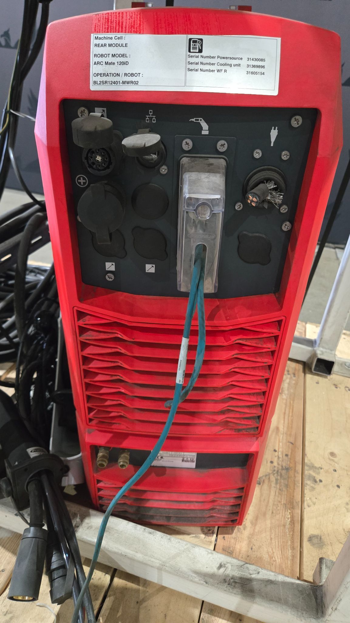Fanuc Arc Mate 120iD Complete with R-30iB Plus Controller and TPS 400i Weld System USED 13