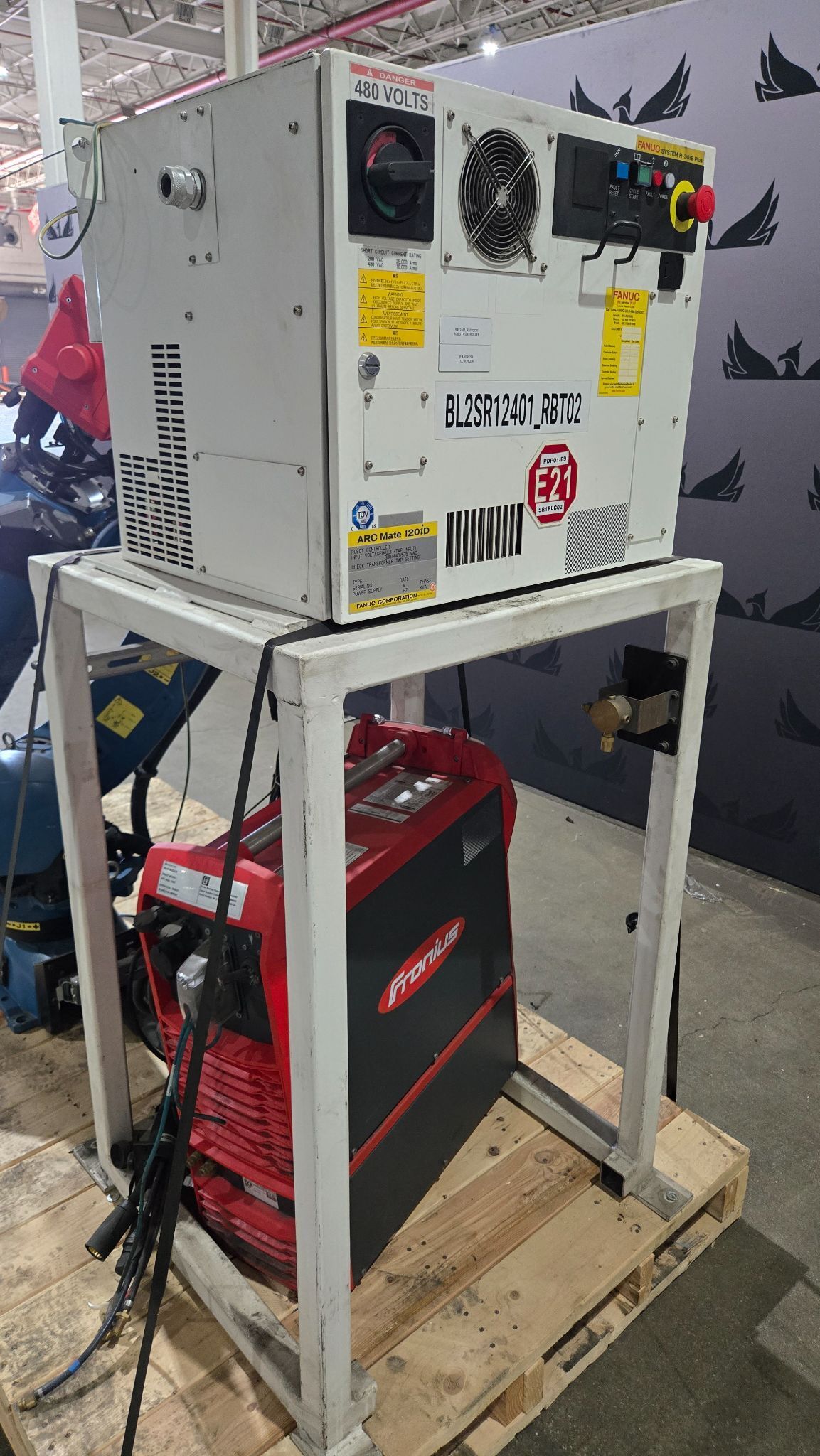 Fanuc Arc Mate 120iD Complete with R-30iB Plus Controller and TPS 400i Weld System USED 15
