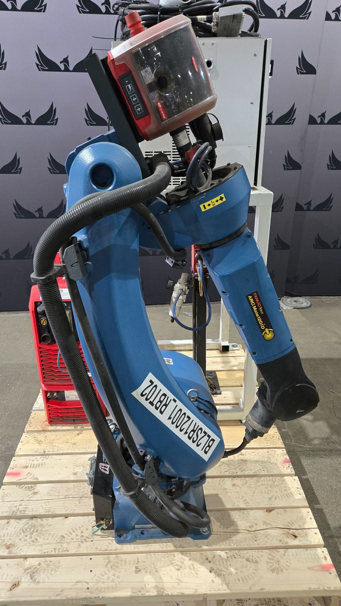 Fanuc Arc Mate 120iD Complete with R-30iB Plus Controller and TPS 400i Weld System USED 3