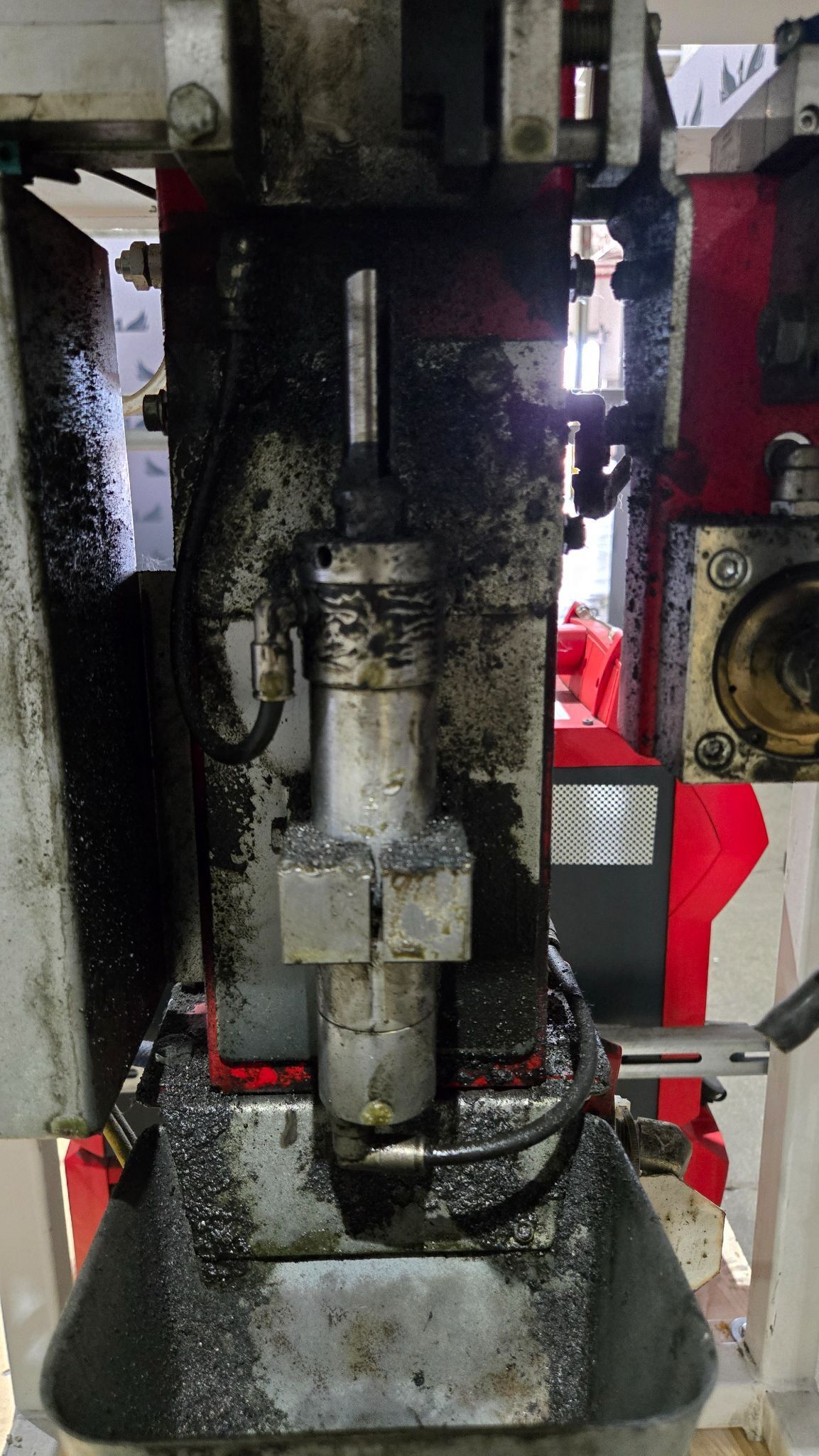 Fanuc Arc Mate 120iD Complete with R-30iB Plus Controller and TPS 400i Weld System USED 17