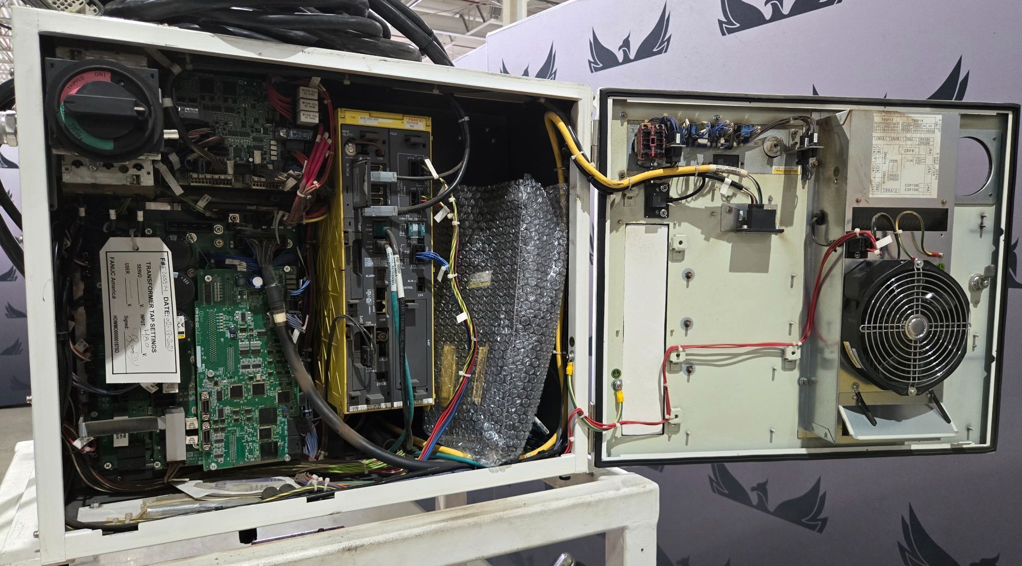 Fanuc Arc Mate 120iD Complete with R-30iB Plus Controller and TPS 400i Weld System USED 22