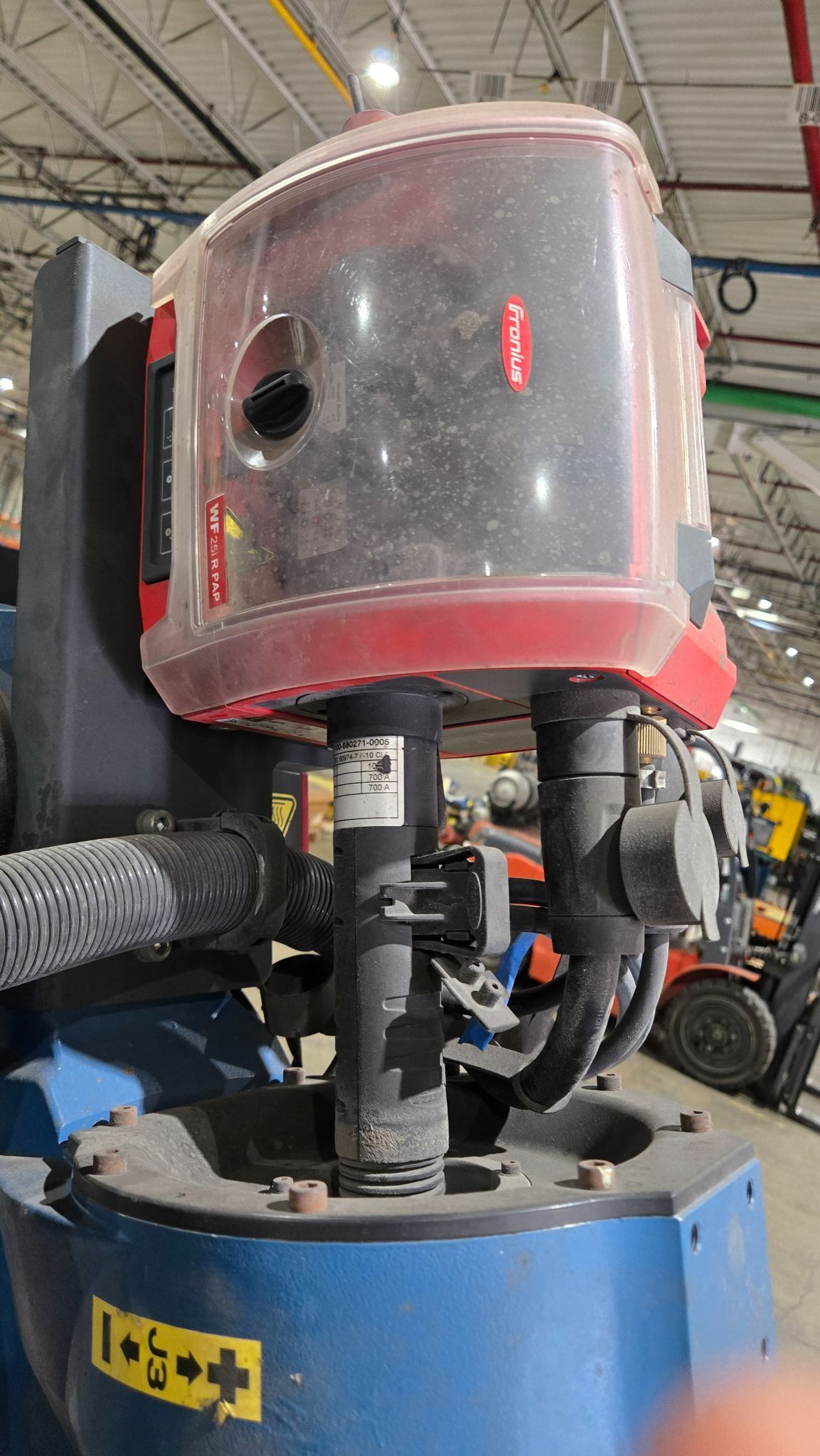 FANUC Arc Mate 120iD Complete w/ R-30iB Plus Controller, TPS 400i Weld Package & 20" Riser USED 6