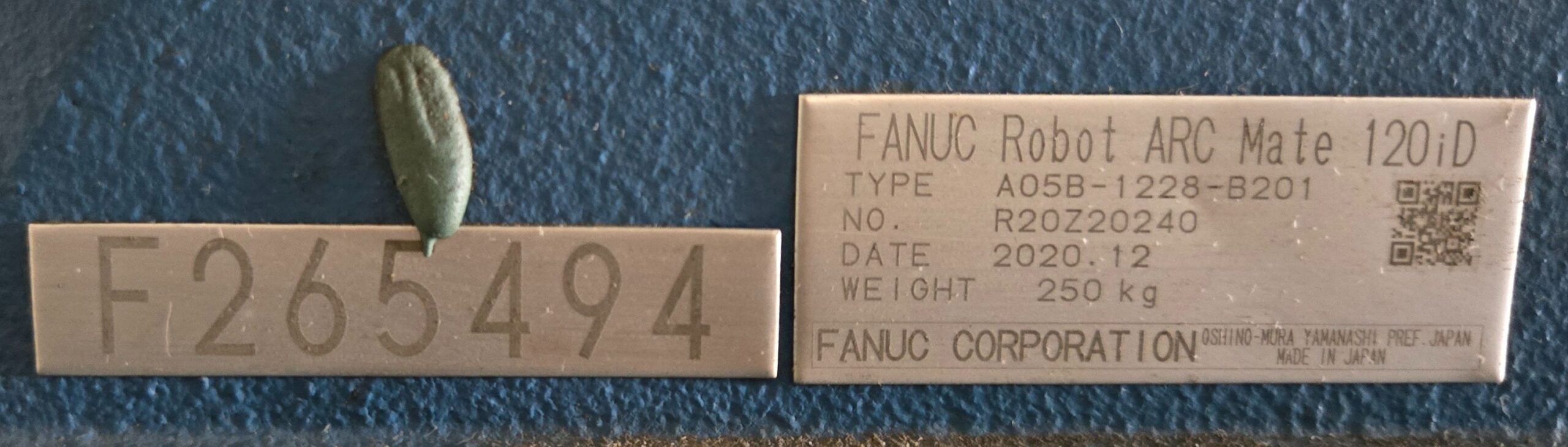 FANUC Arc Mate 120iD Complete w/ R-30iB Plus Controller, TPS 400i Weld Package & 20" Riser USED 10