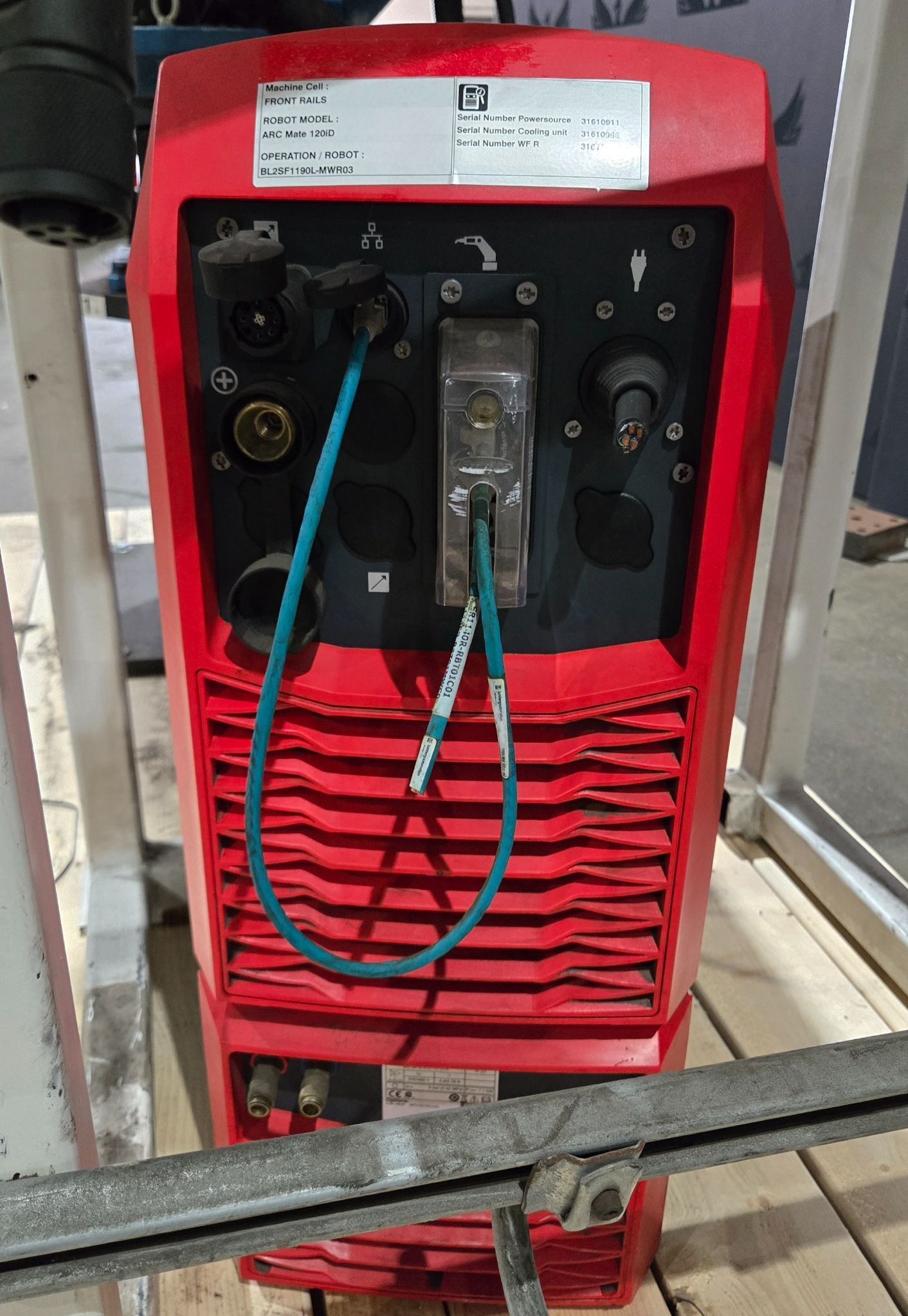 FANUC Arc Mate 120iD Complete w/ R-30iB Plus Controller, TPS 400i Weld Package & 20" Riser USED 12