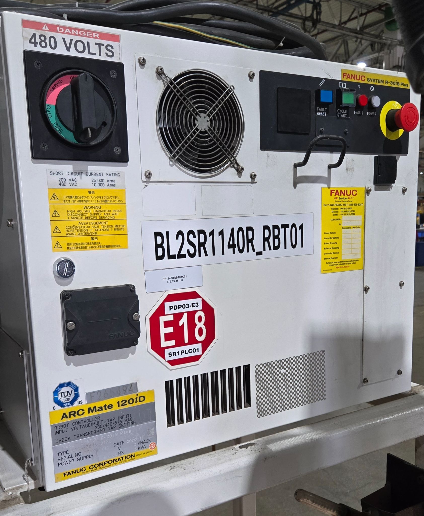 FANUC Arc Mate 120iD Complete w/ R-30iB Plus Controller, TPS 400i Weld Package & 20" Riser USED 18