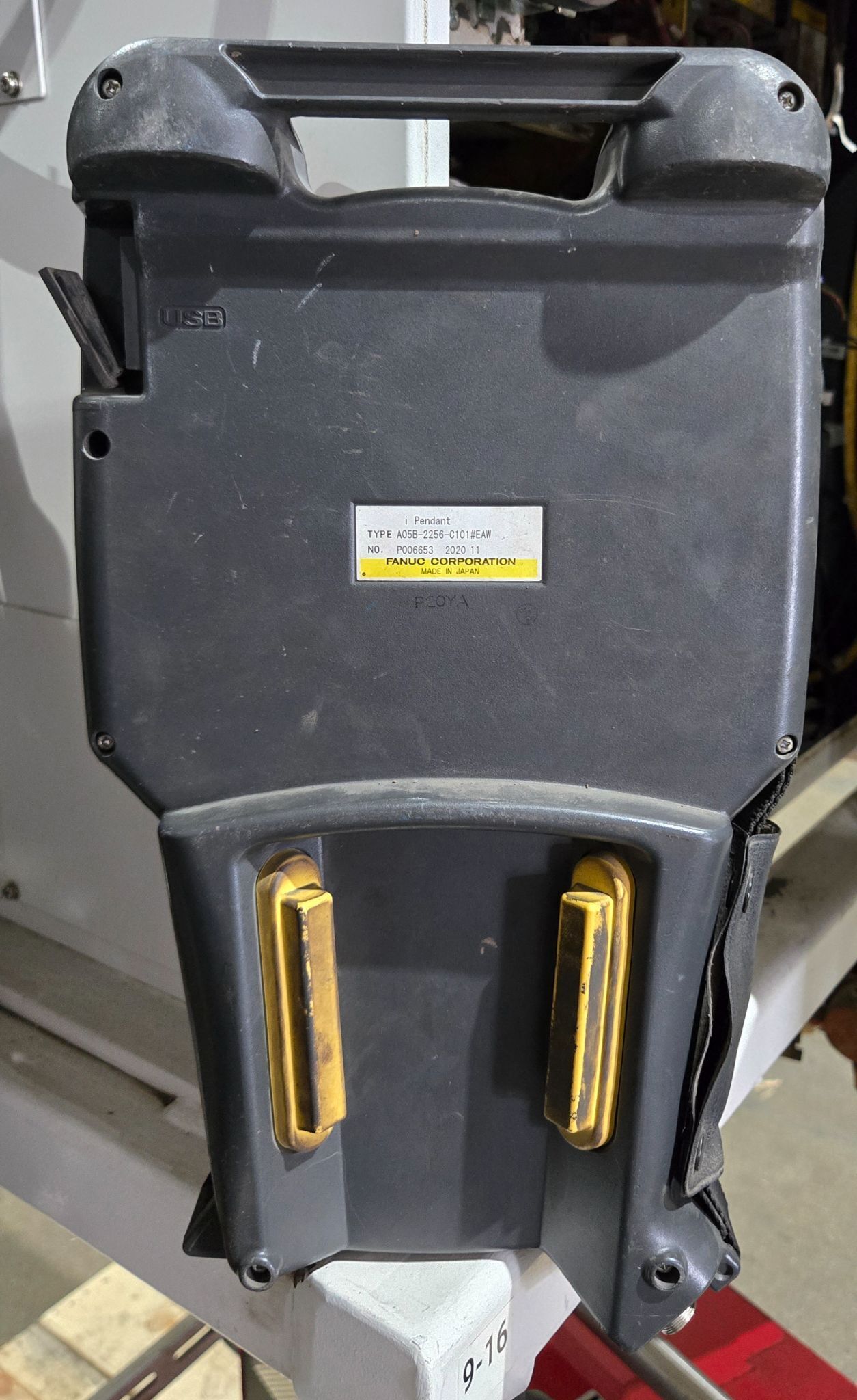 FANUC Arc Mate 120iD Complete w/ R-30iB Plus Controller, TPS 400i Weld Package & 20" Riser USED 23