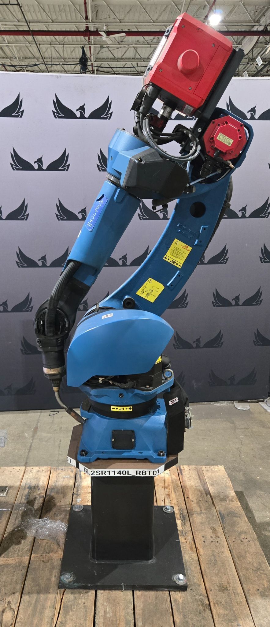 FANUC Arc Mate 120iD Complete w/ R-30iB Plus Controller and TPS 400i Weld Package & 20" Riser USED 6