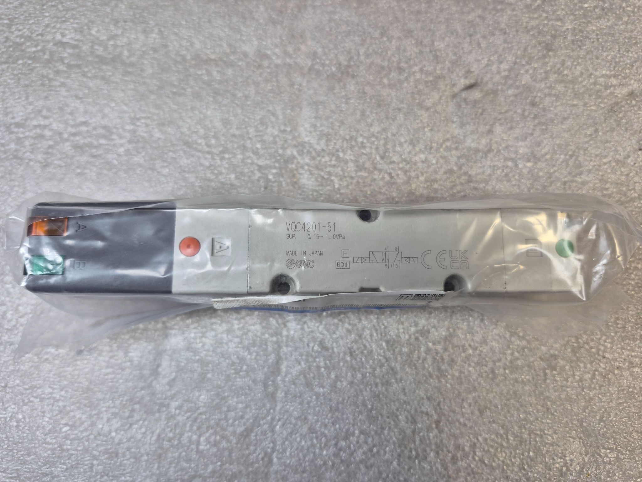 SMC VQC4201‑51 Solenoid Valve NEW 0