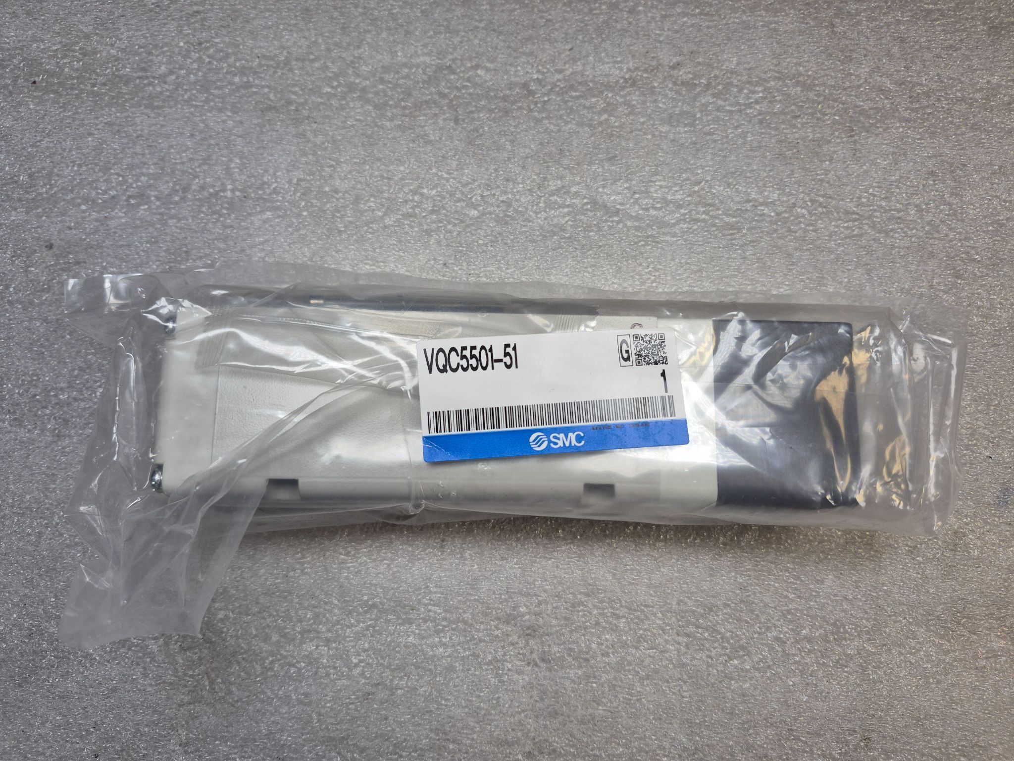 SMC VQC5501‑51 3‑Position Pressure Center Solenoid Valve NEW 0