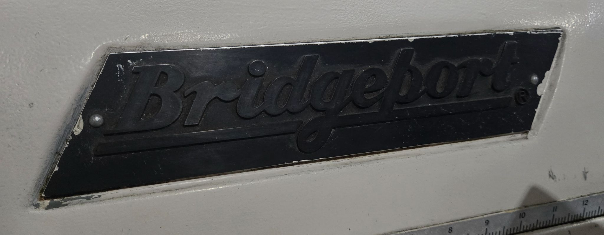 BRIDGEPORT SERIES I 2HP VERTICAL MILLING MACHINE USED 14