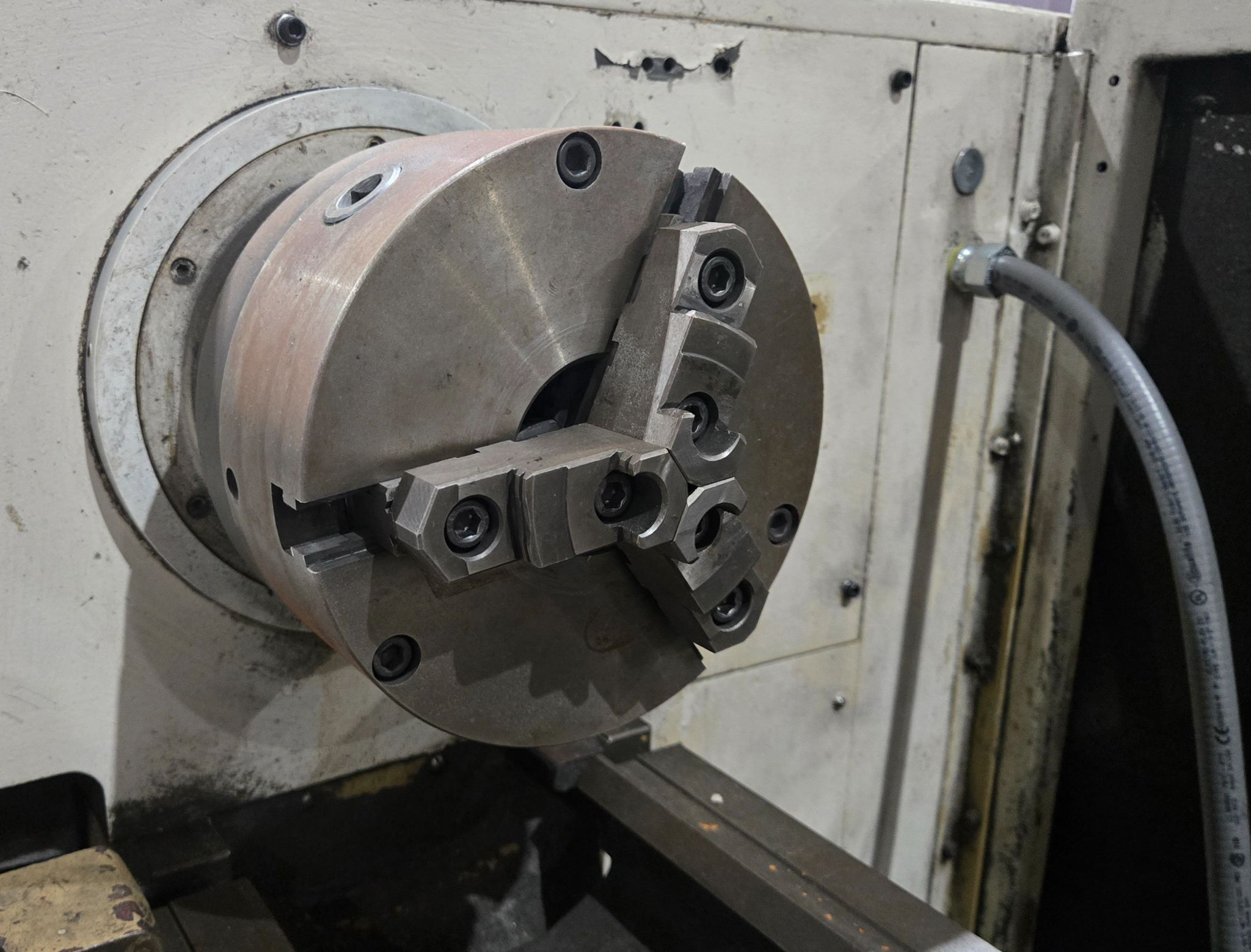 BRIDGEPORT ROMI 16-8 Engine Lathe 208V 3PH USED 6