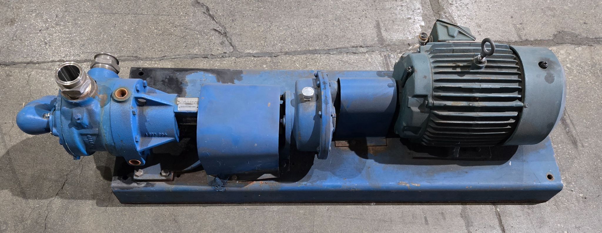 Reliance Electric P21G3315H Motor with Viking Pump K4724 Gear Pump USED 1
