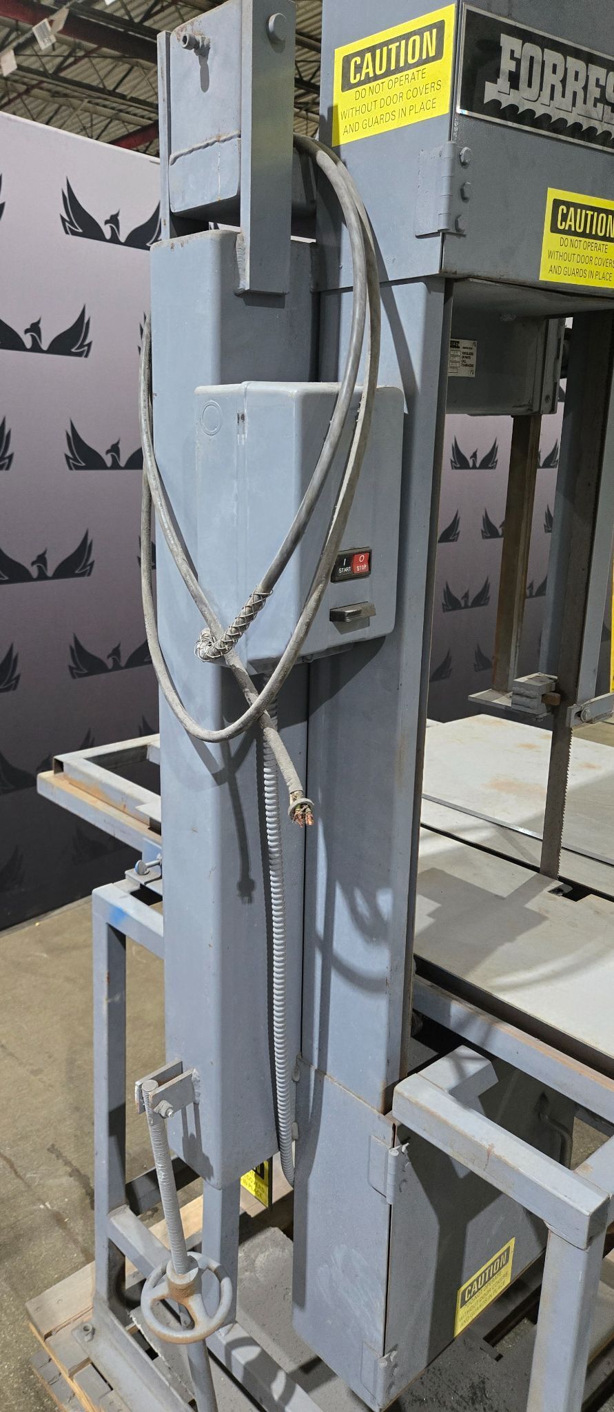 FORREST 214 Vertical Band Saw 12" Blade USED 9