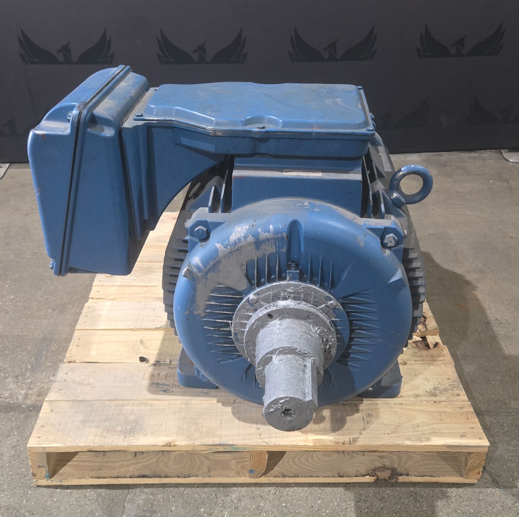 WEG 20018ET30RB447T-W22 200HP Electric Motor 460/230V USED 0