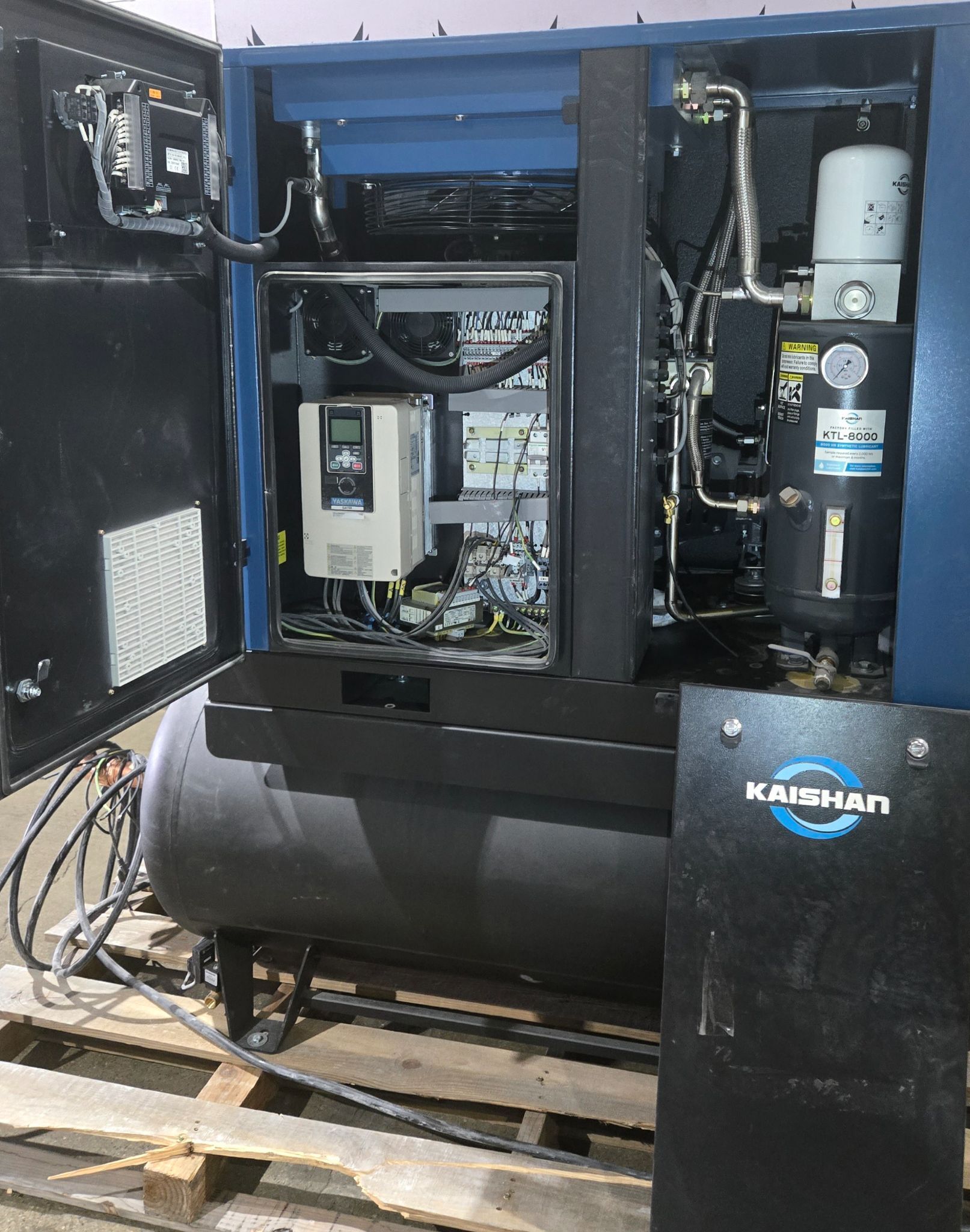 Kaishan KRSD-20 VSD Rotary Screw Air Compressor Tank Mounted NEW 4