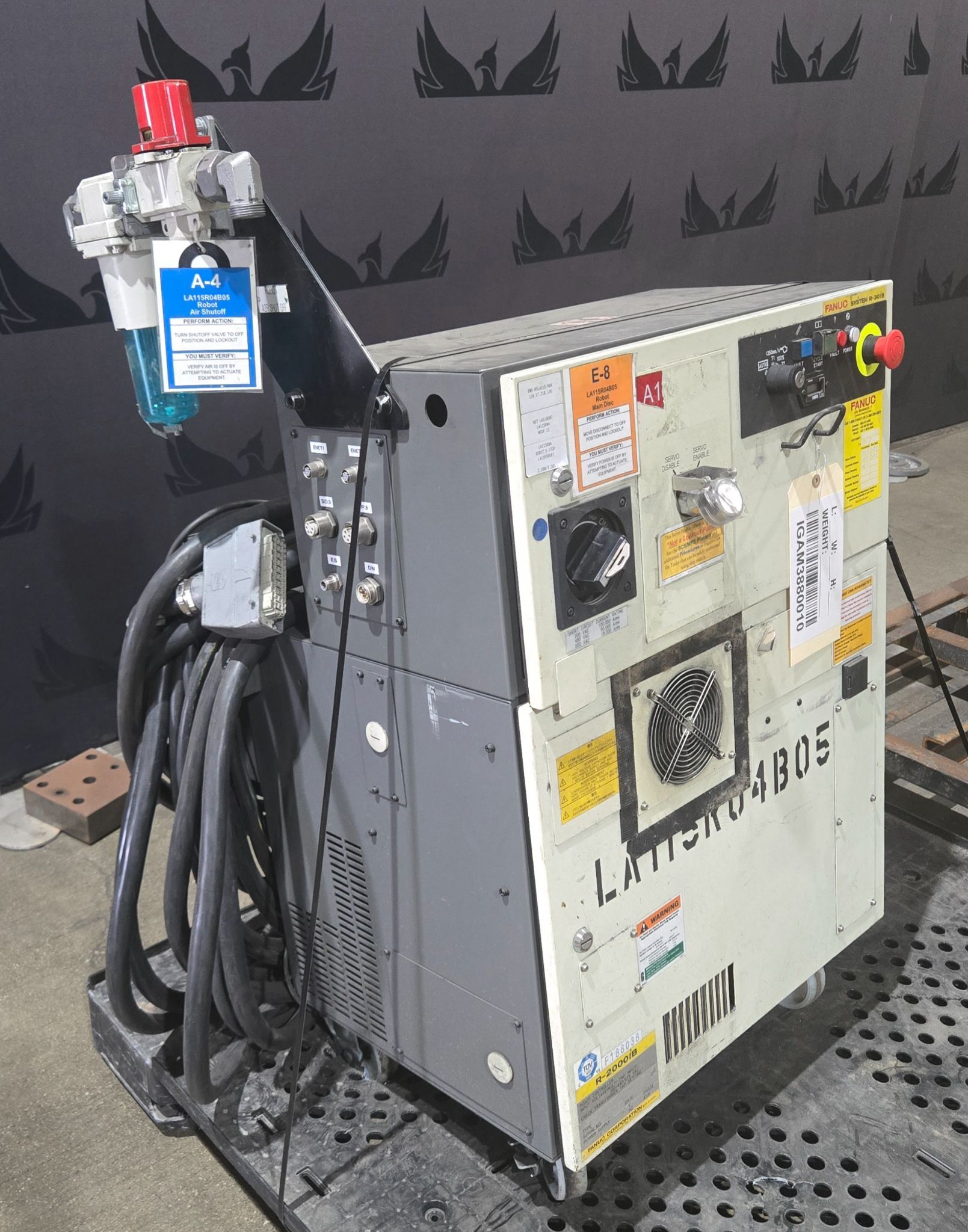 FANUC R-2000iB/185L Complete with R-30iB Controller USED 11
