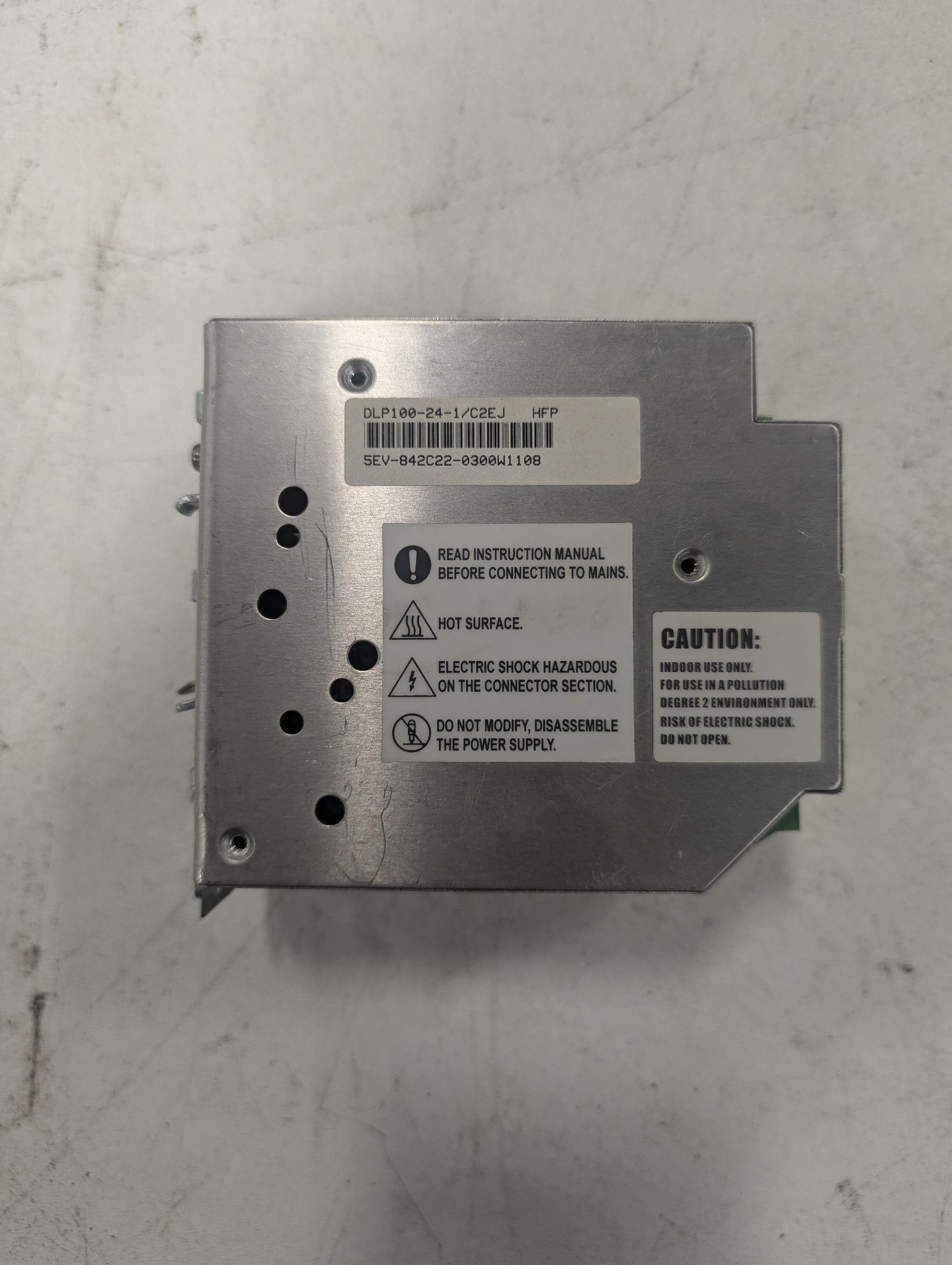 TDK-LAMBDA DLP100-24-1/C2EJ 24VDC 4A DIN Rail Power Supply USED 1