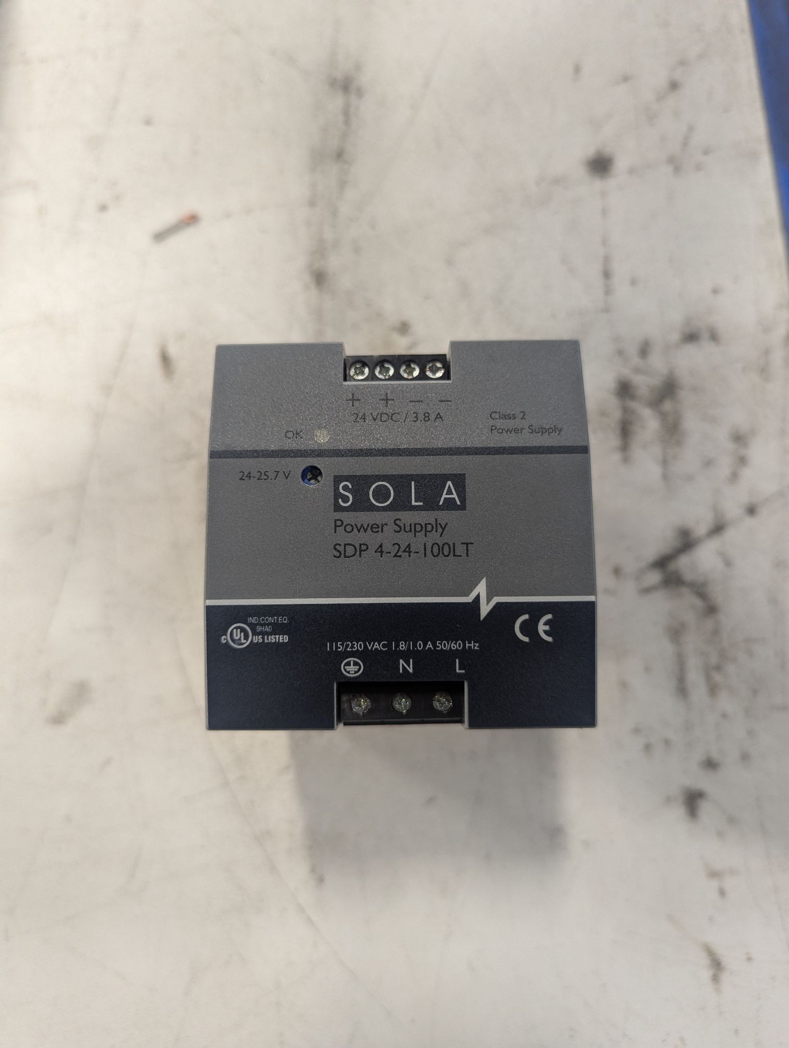 SOLA SDP 4-24-100LT 24VDC 3.8A Power Supply USED 0