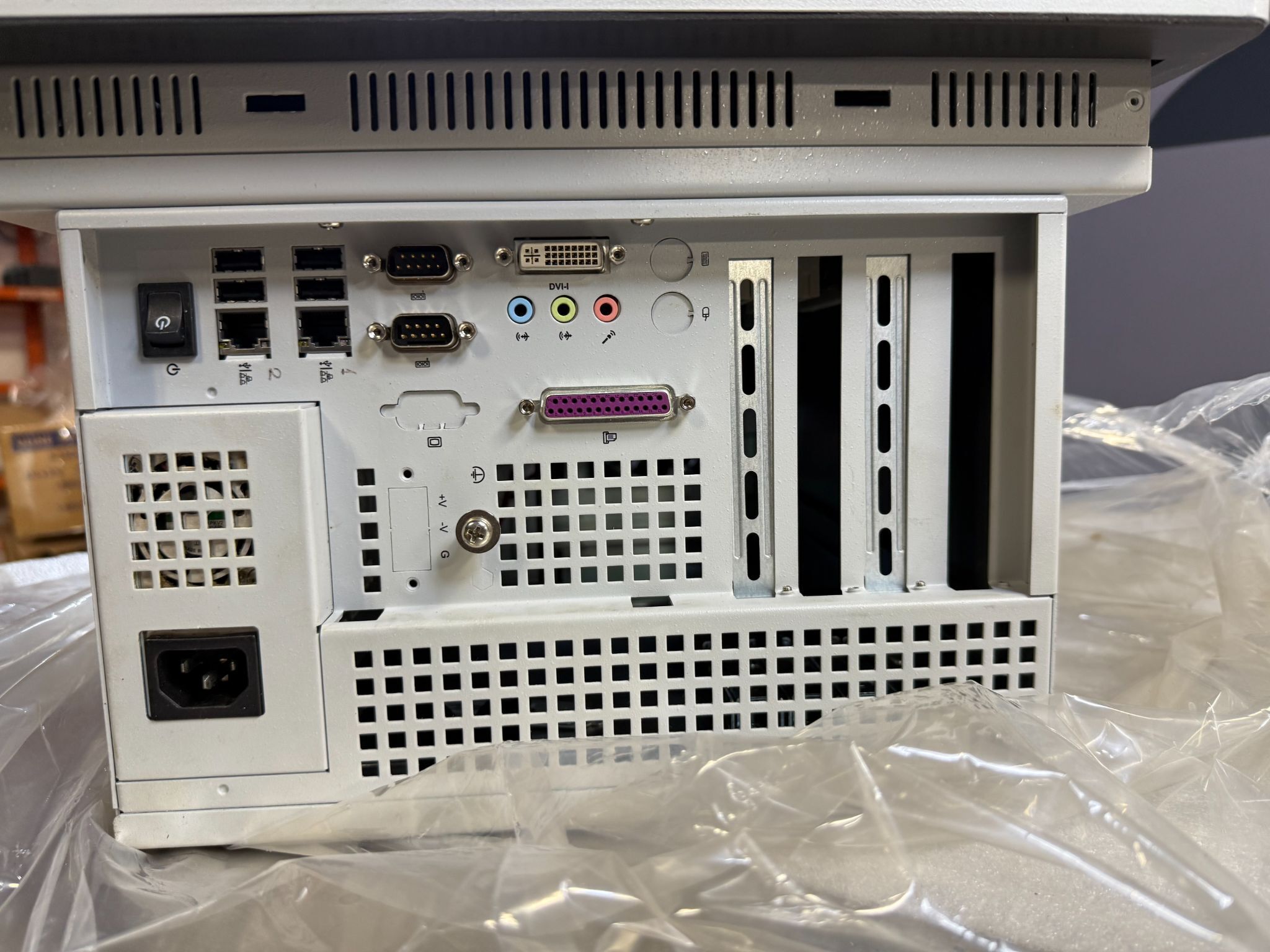 ALLEN BRADLEY 6180P‑15BPXP VersaView 1500P HMI Operator Panel USED 4