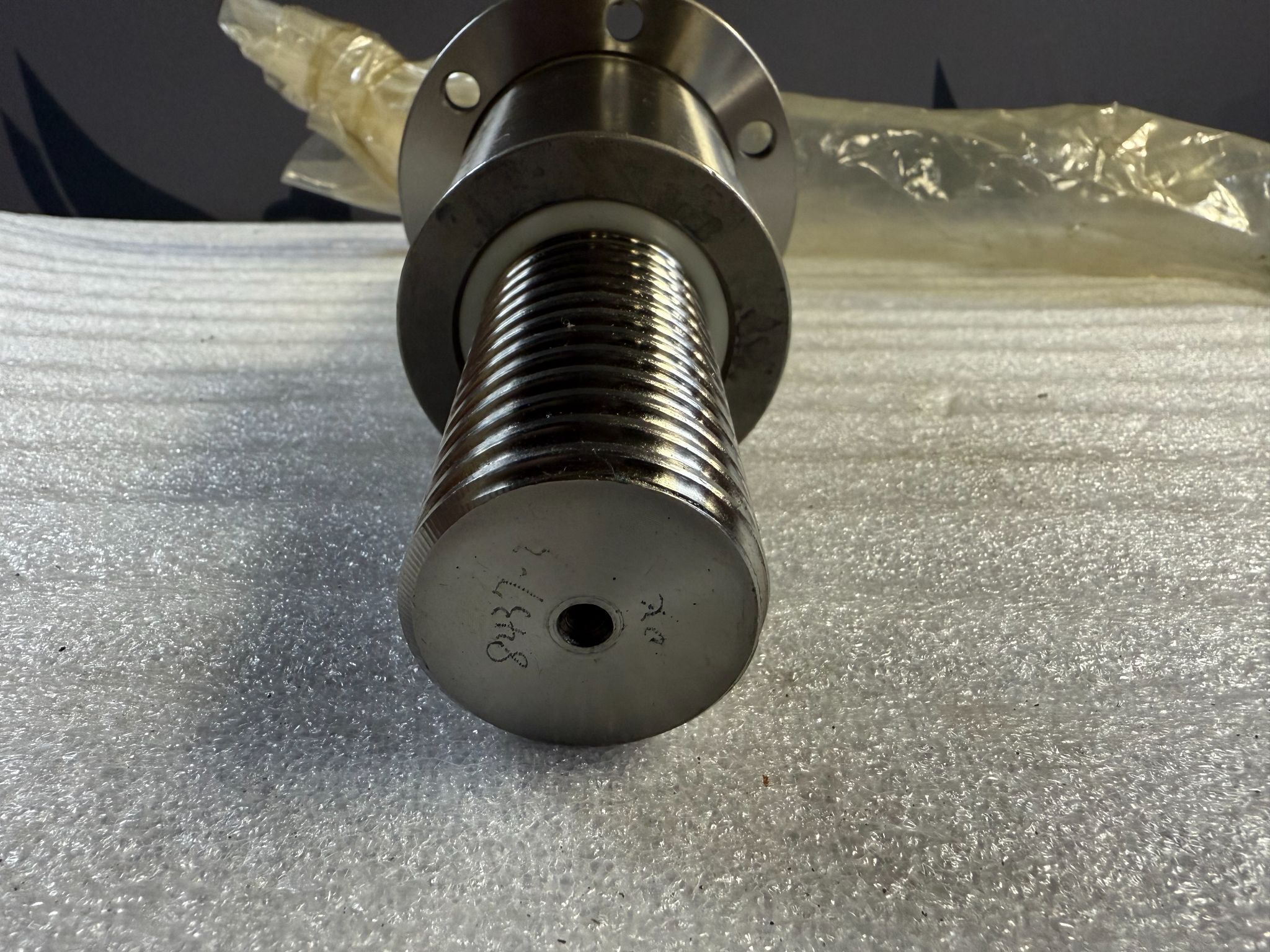 HIWIN 0484373005 Precision Ball Screw NEW 1