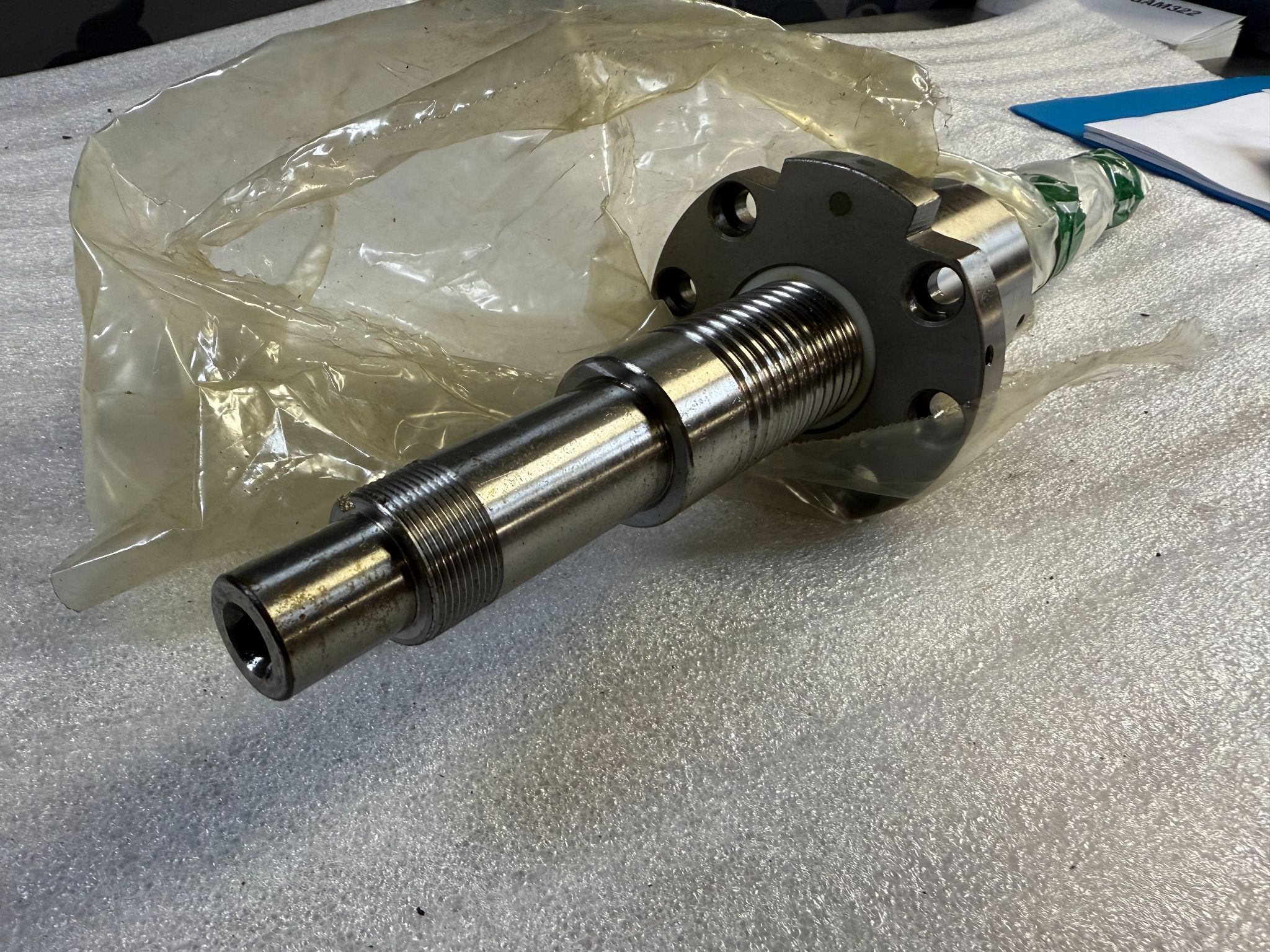 HIWIN 0469294005 Precision Ball Screw Assembly NEW 2