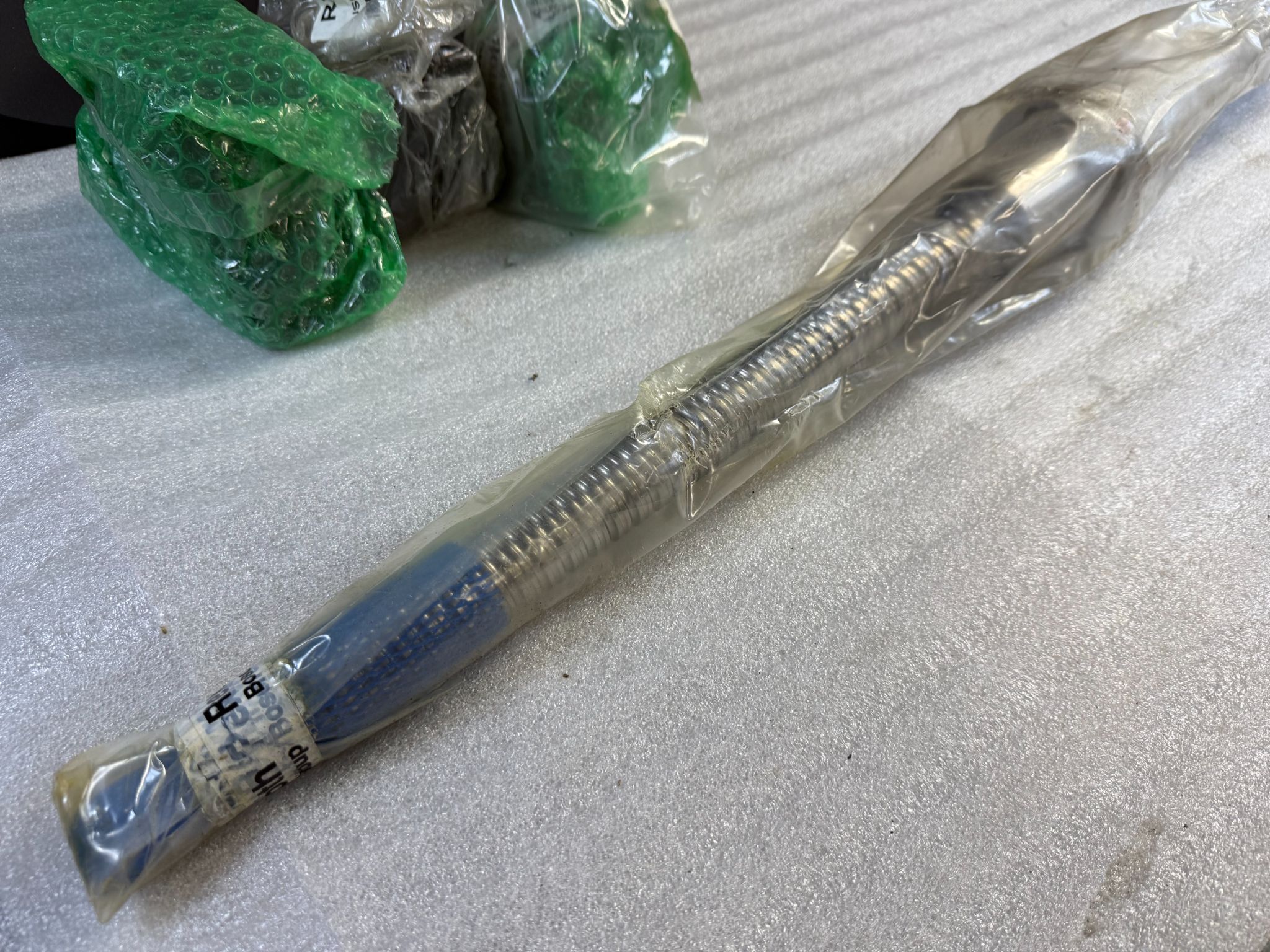 BOSCH REXROTH R151034990 Ball Screw Assembly 32x10RX3,969 (866mm) NEW 1