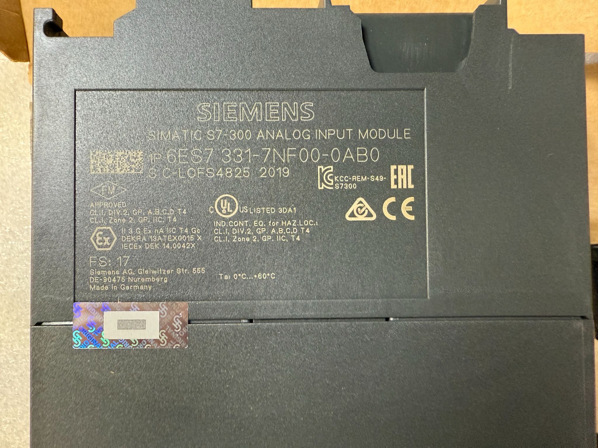 SIEMENS 6ES7331‑7NF00‑0AB0 SIMATIC S7‑300 Analog Input Module NEW 4